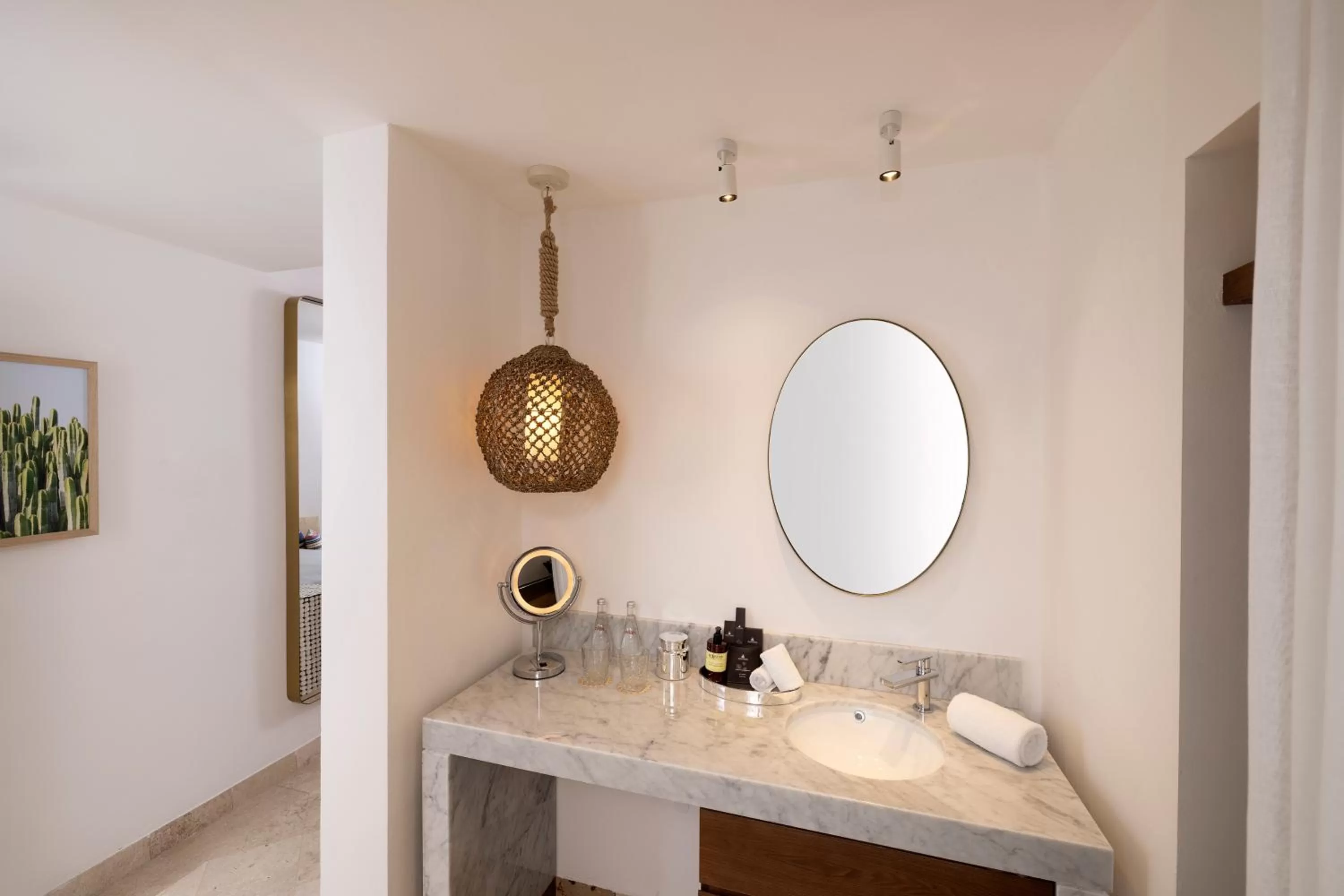 Bathroom in ME Cabo by Meliá