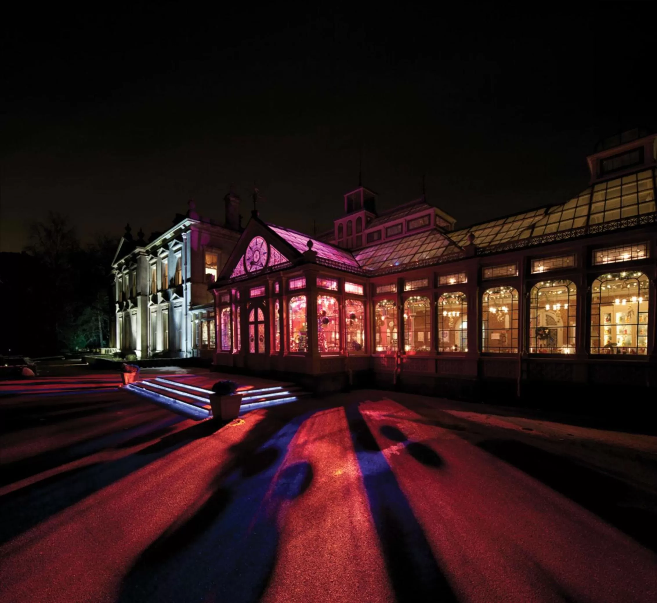 Patio in Kilworth House Hotel and Theatre