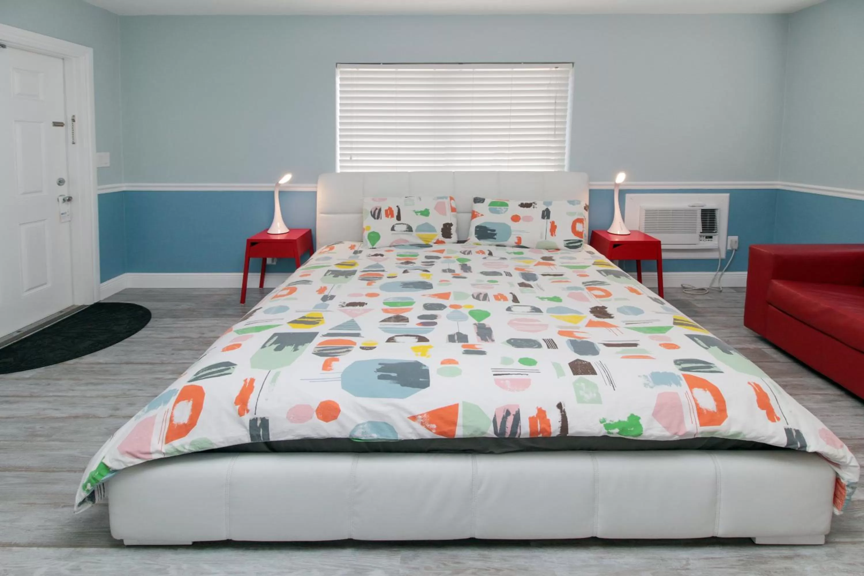 Other, Bed in The Dolphin Hollywood