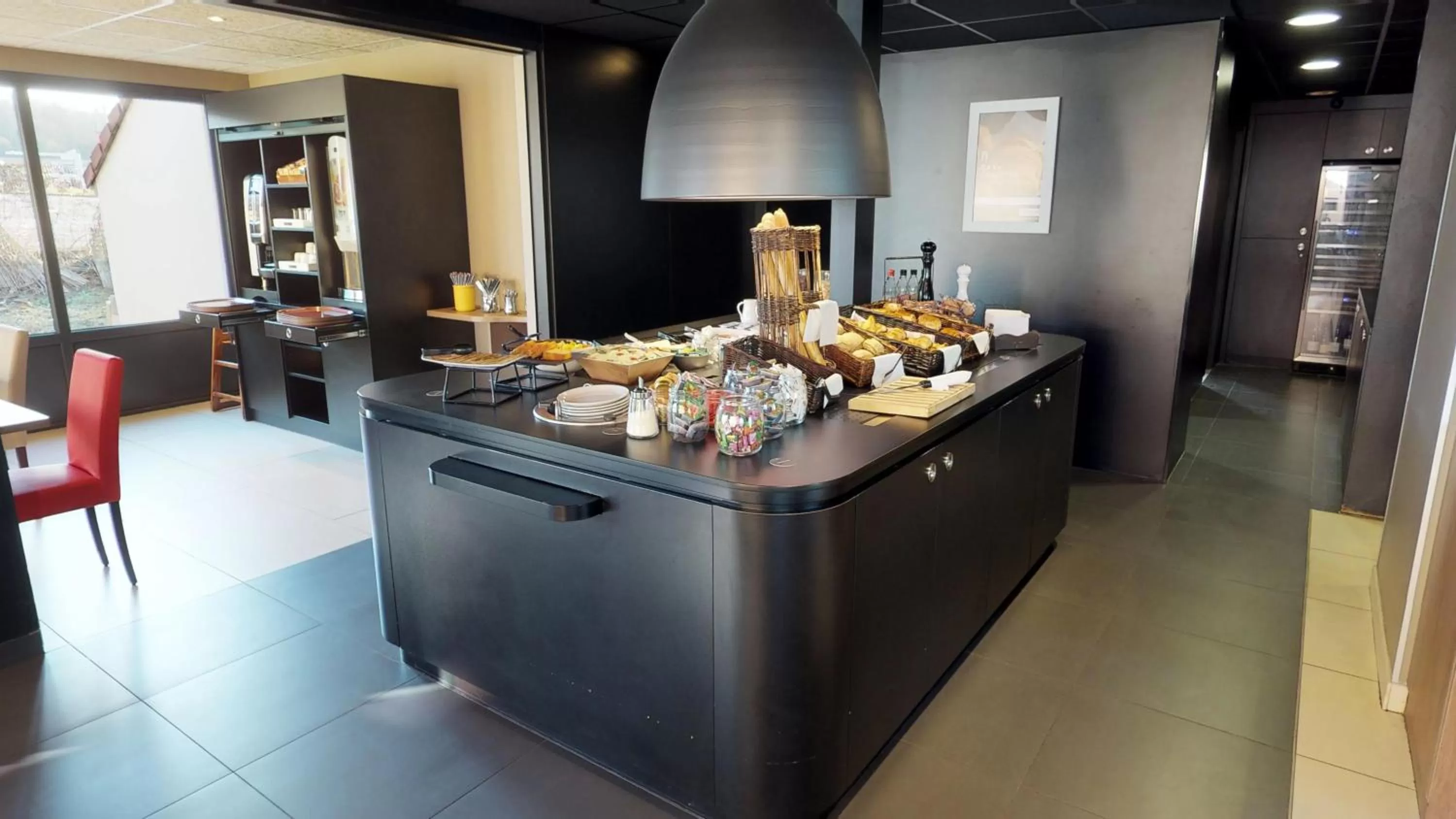 Buffet breakfast in Kyriad Meaux Sud Nanteuil Les Meaux