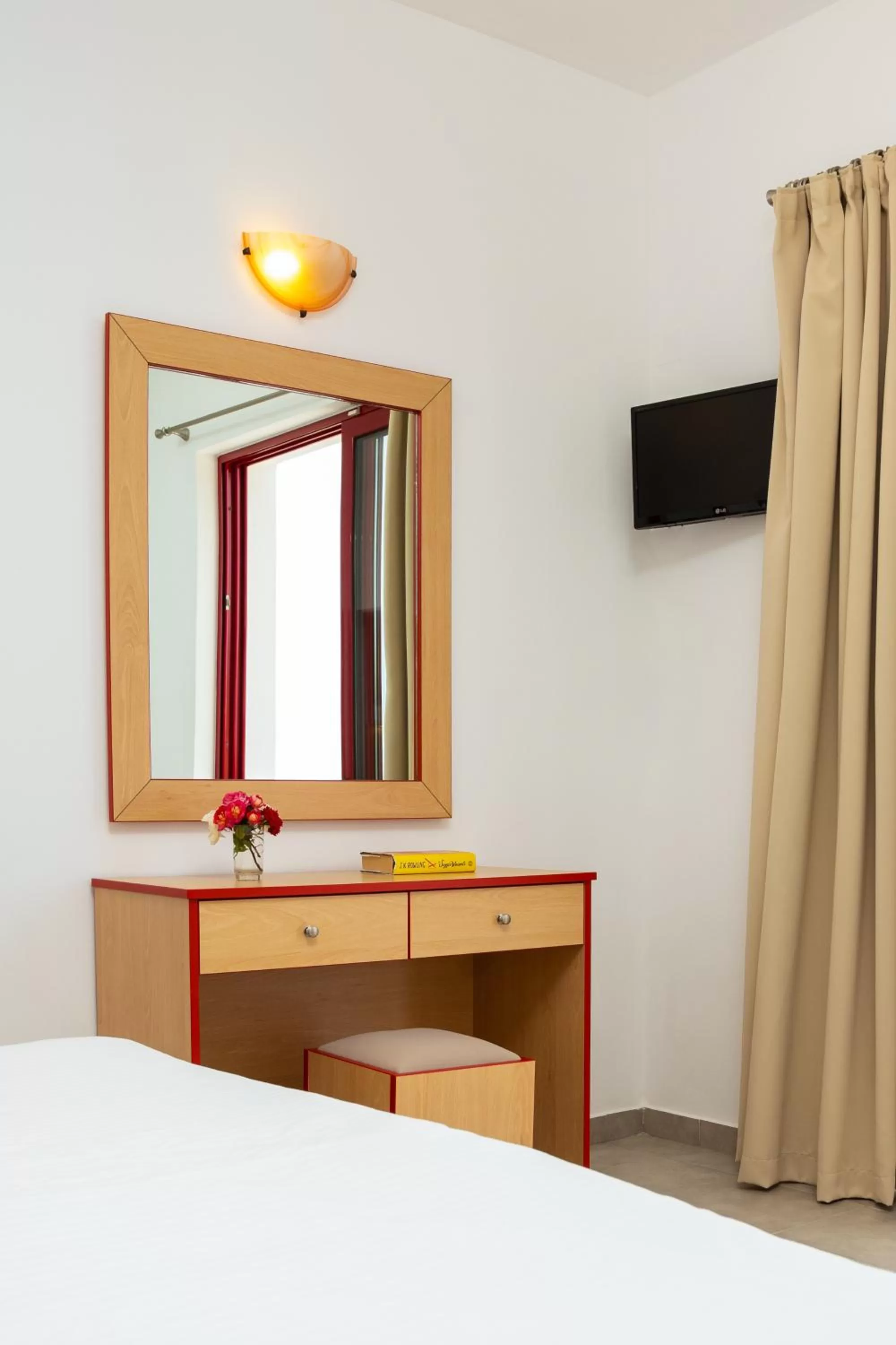 Bedroom, Bed in Bella Vista Stegna