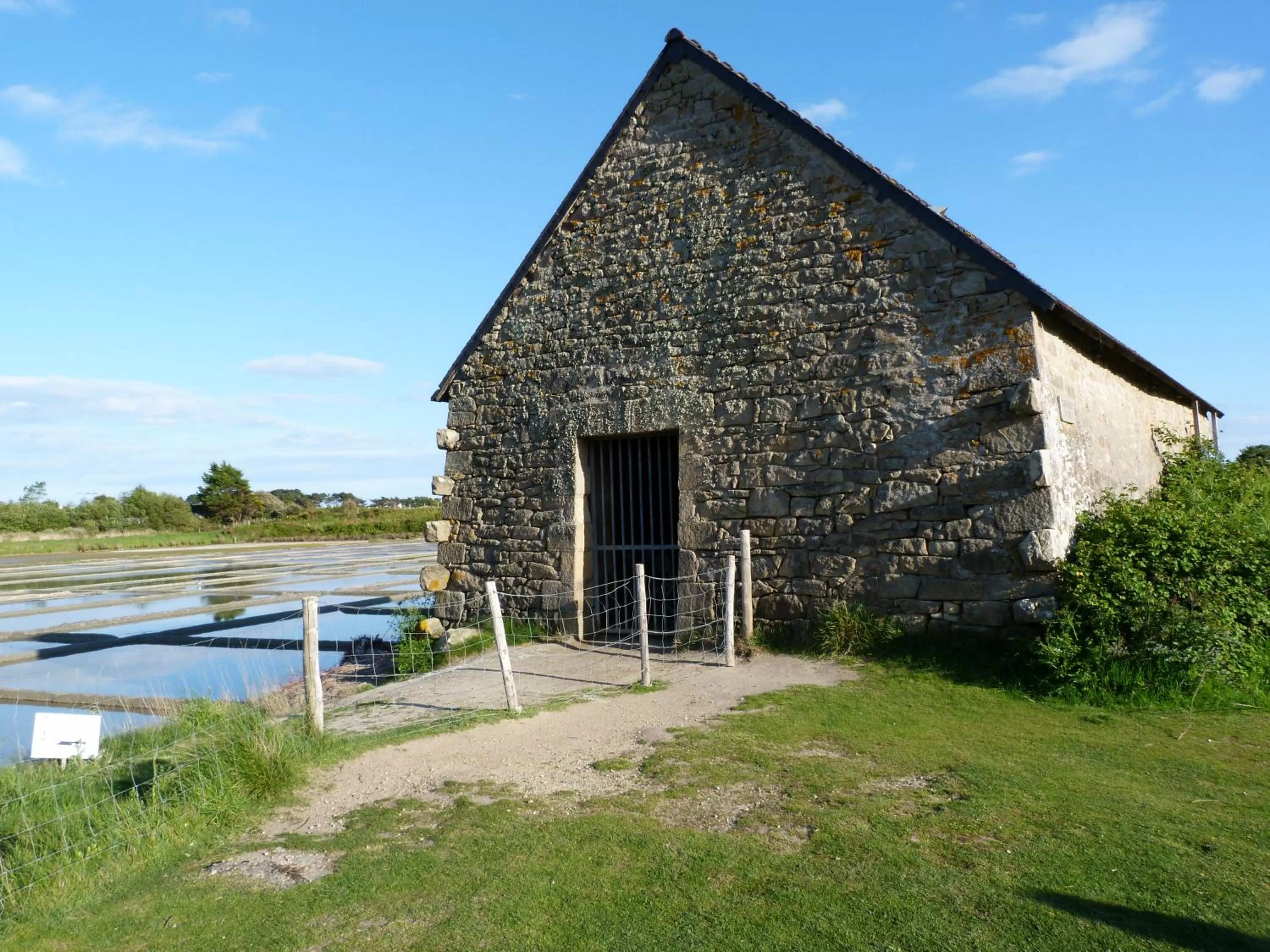 Property Building in Chambres d'hôtes de Kerpunce