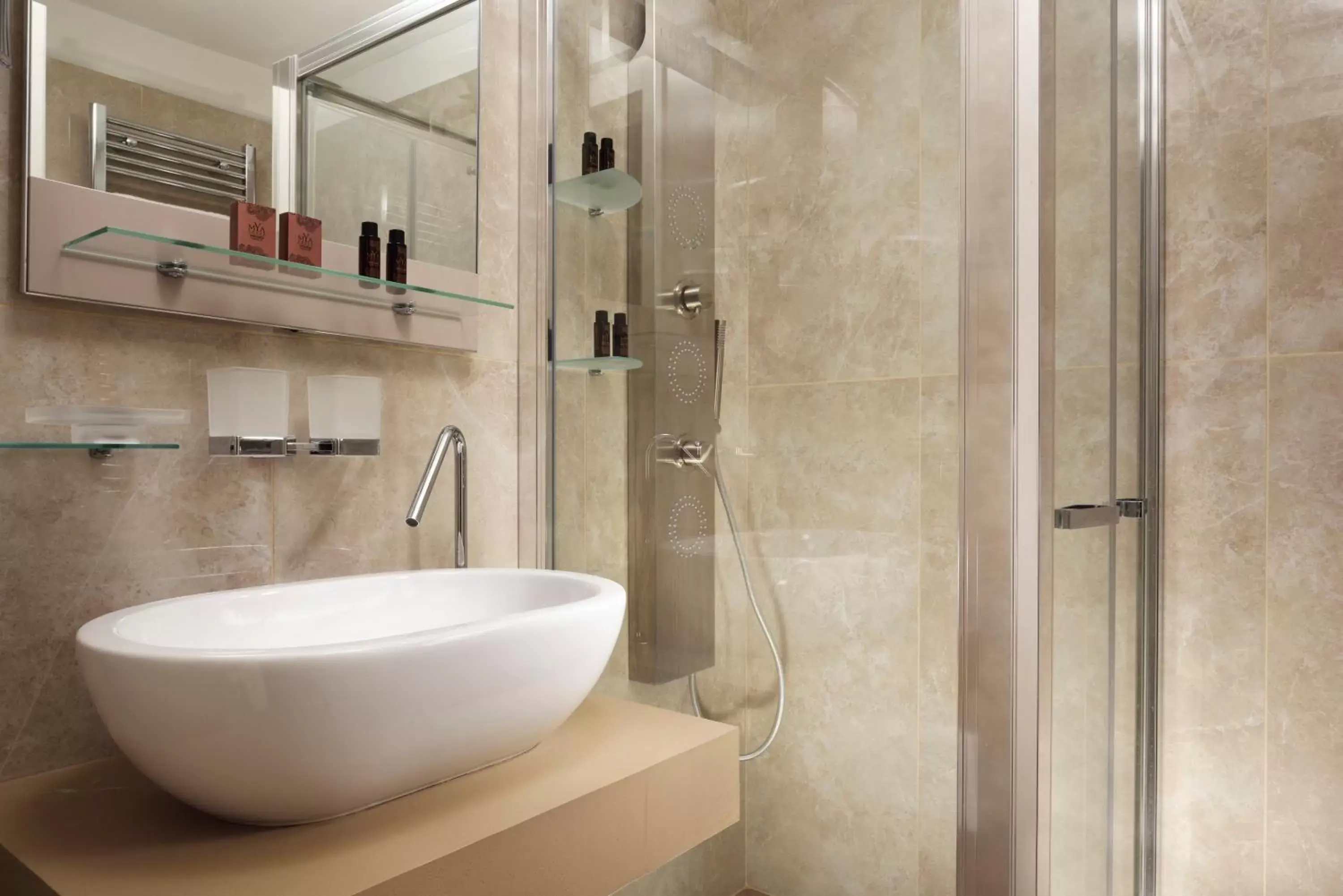 Classic Double Room in Magica Luna Boutique Hotel - Roma Classic Double Room in Magica Luna Boutique Hotel - Roma