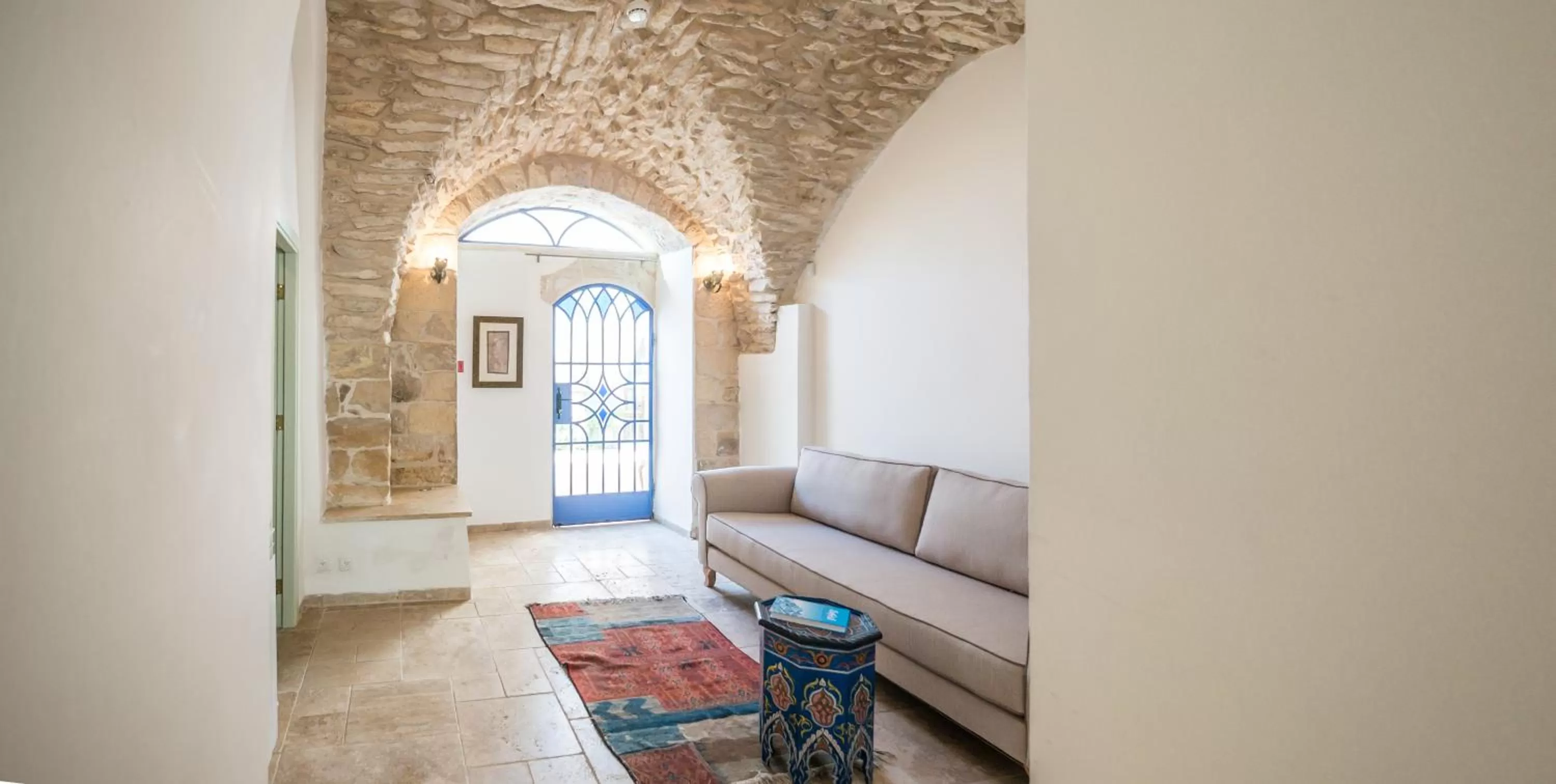 Seating area in The Way Inn - Boutique Suites