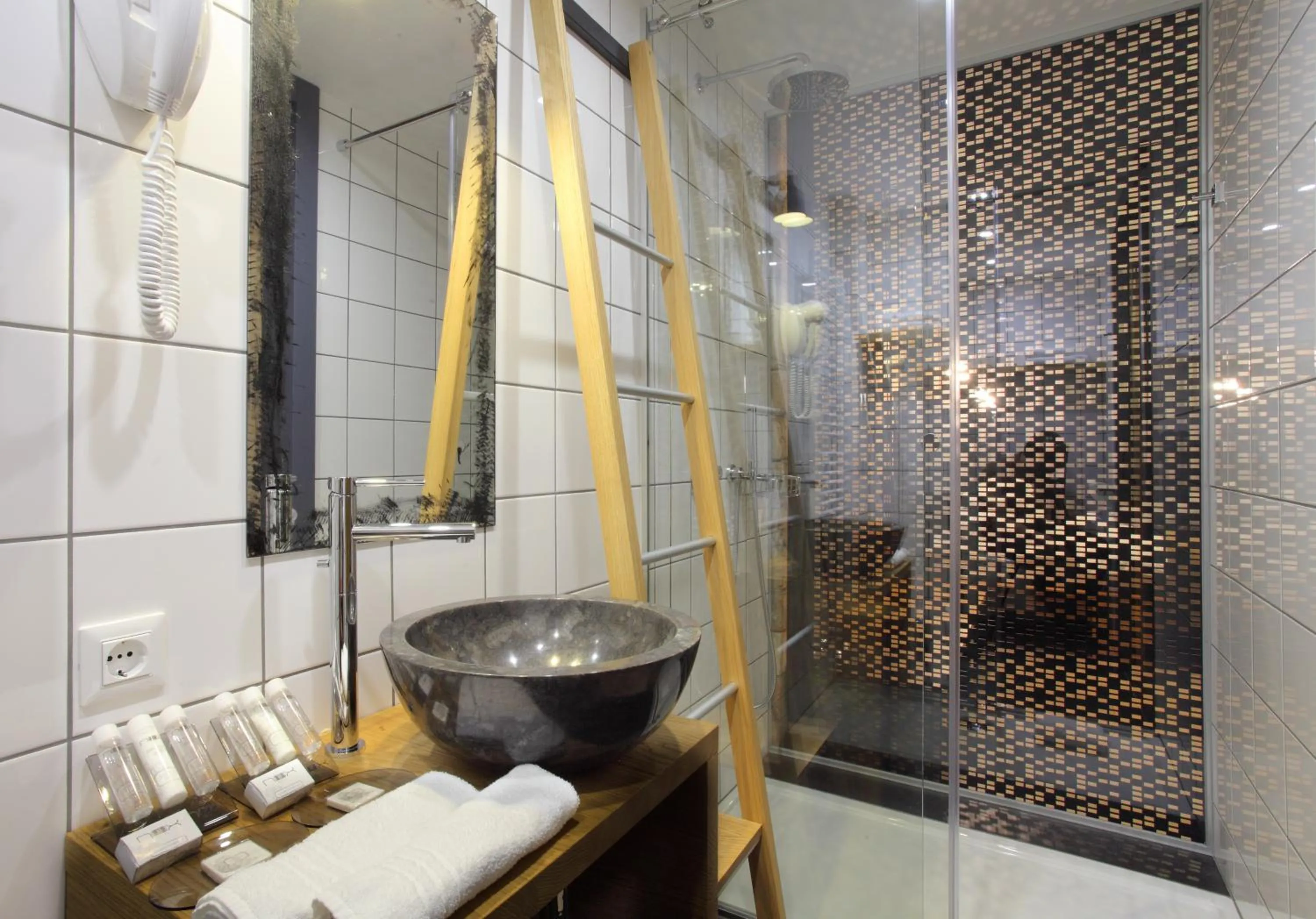 Bathroom in Hotel Nox