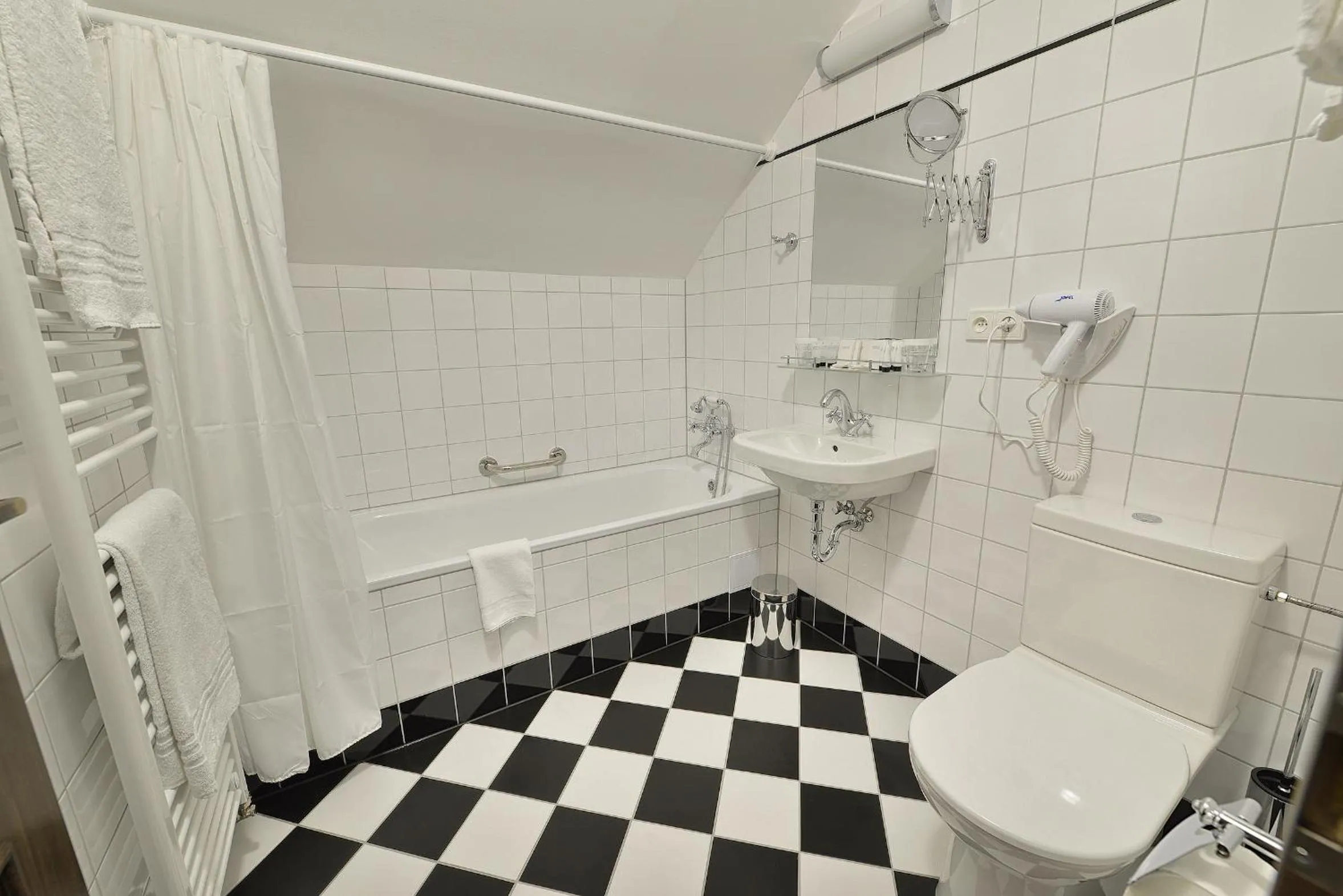 Toilet in Hotel Podhrad