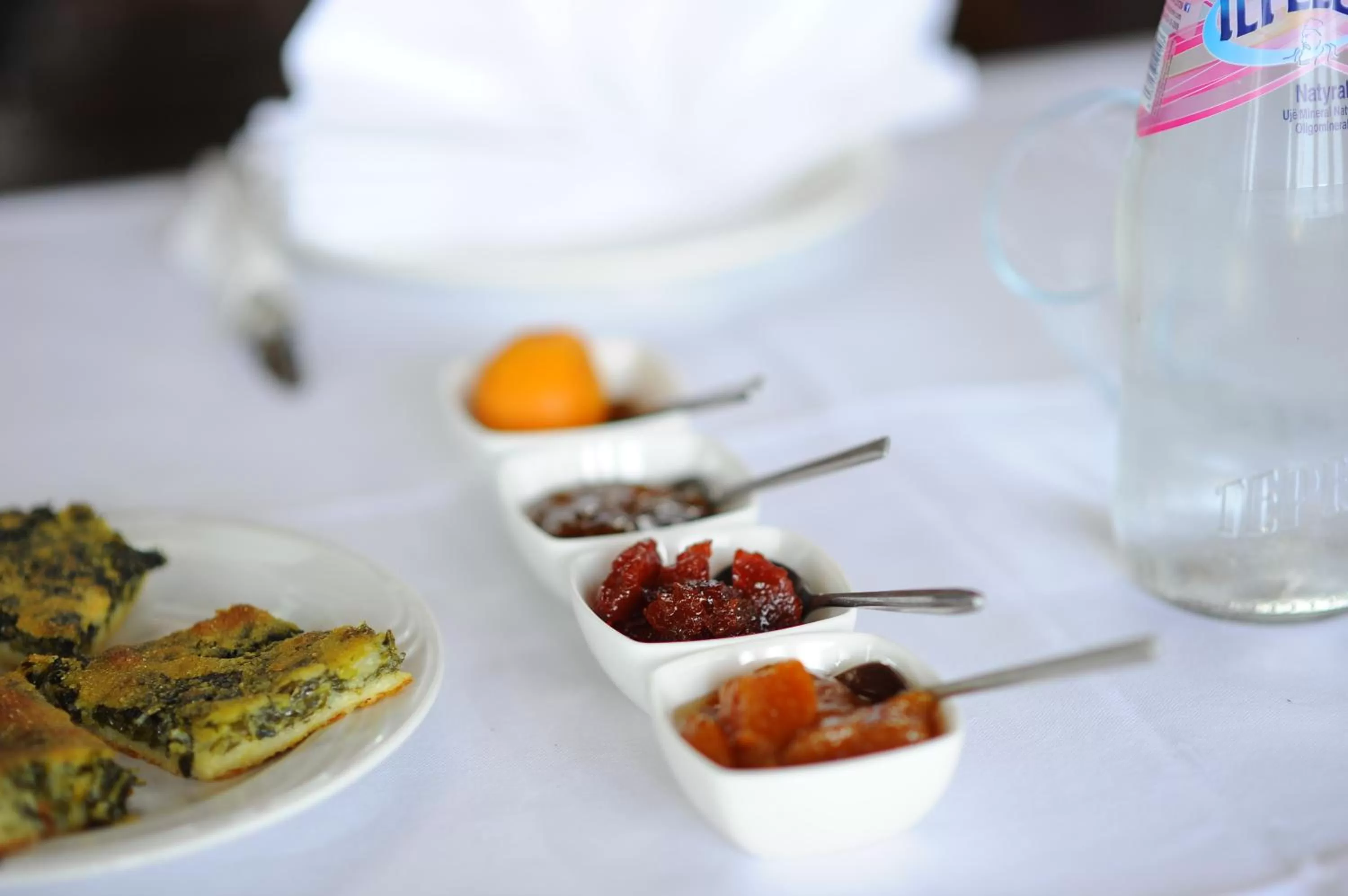 Food and drinks in "Frogs House" Hotel & Restorant Slow Food