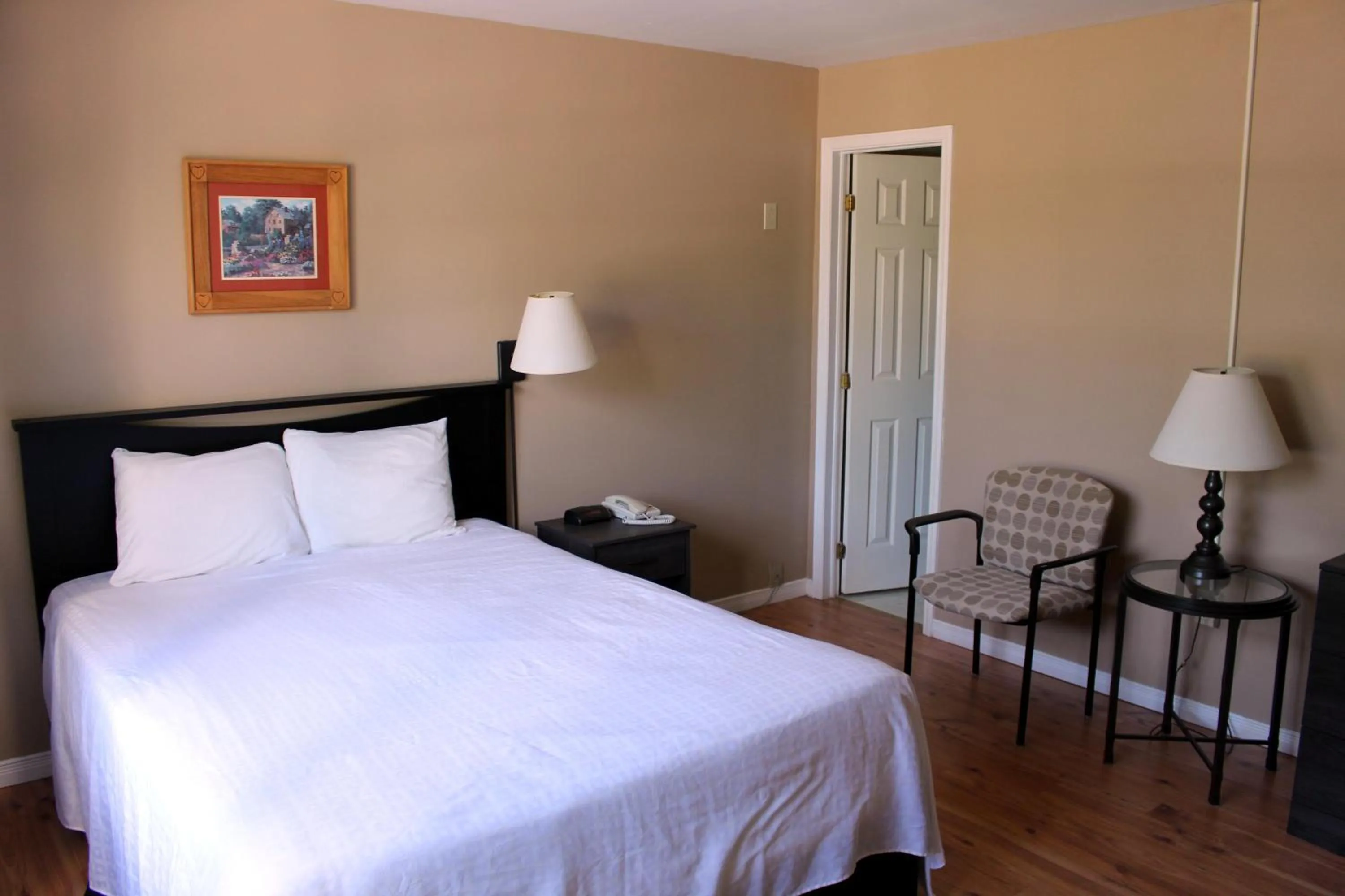 Colonial Resort-1000Islands