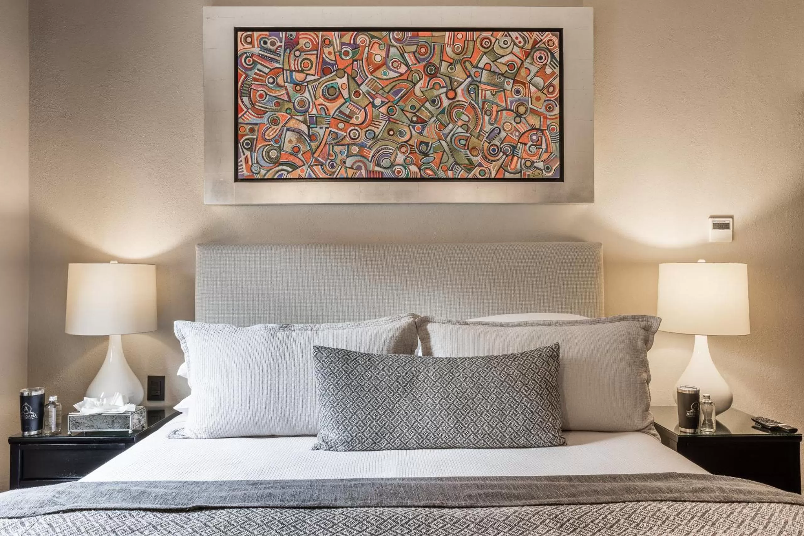 Bed in Artesana Luxury Villa