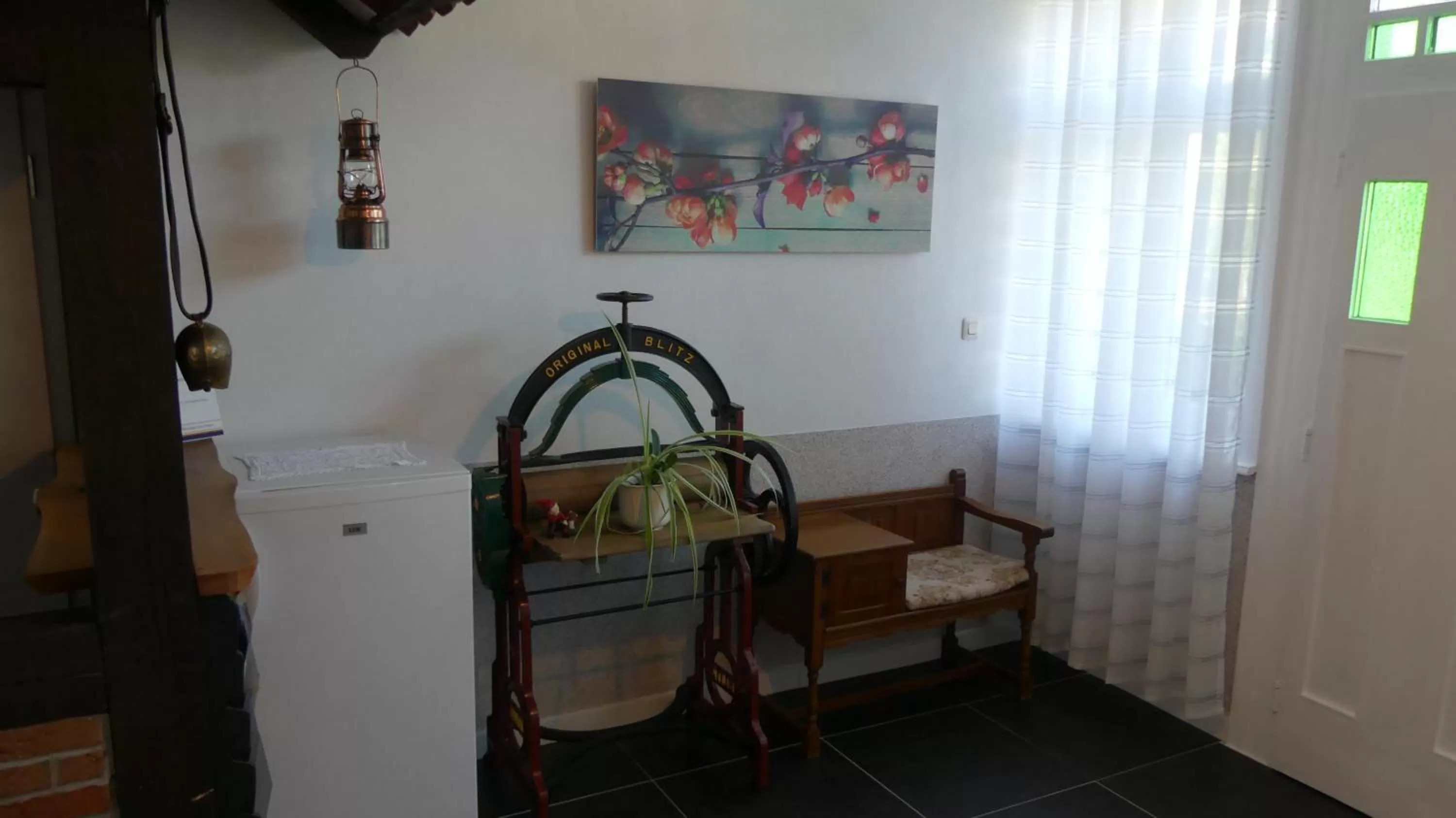 Living room, Bed in Hotel Zum Böhmegrund