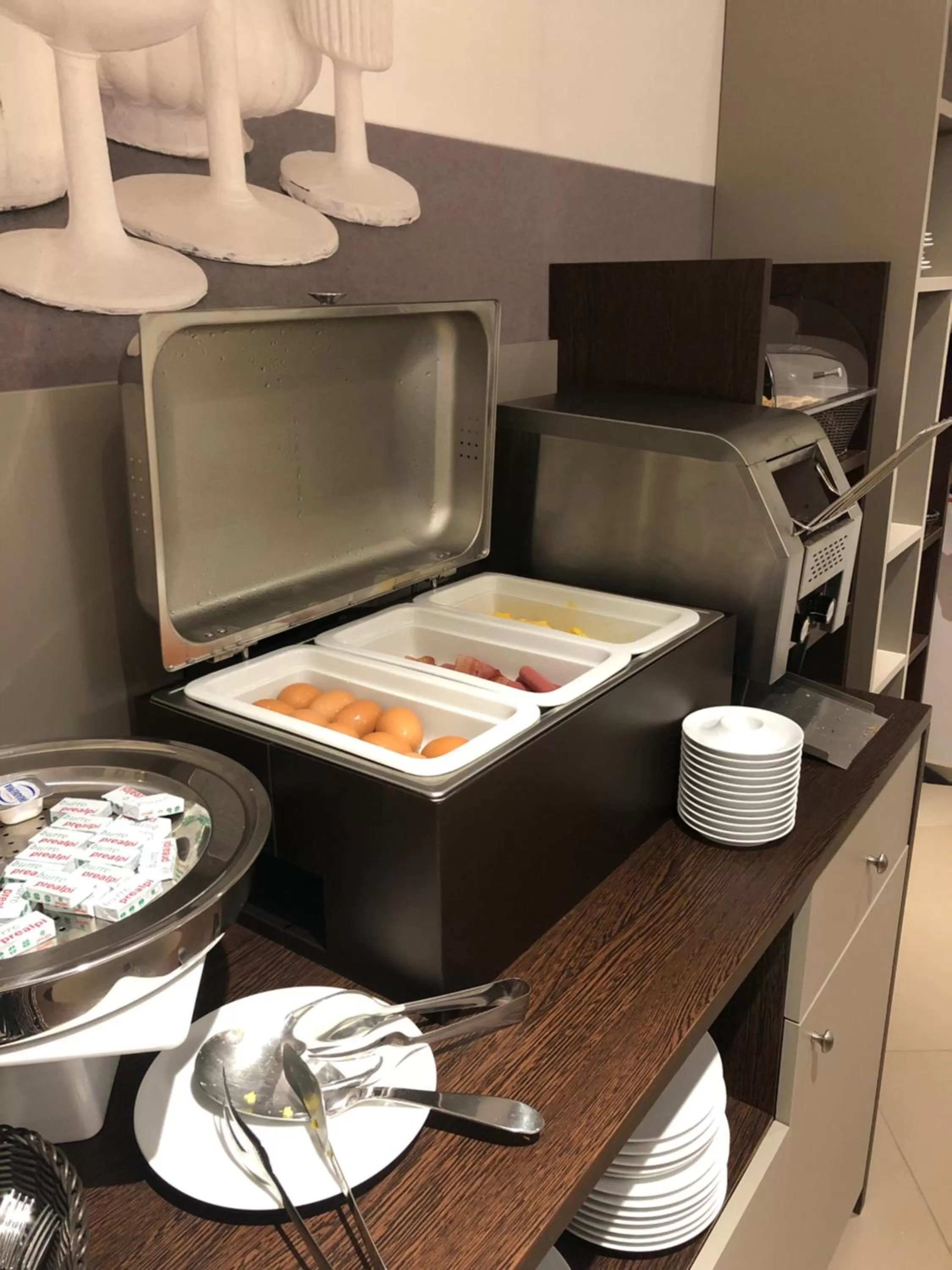 Kitchen or kitchenette in Hotel San Giovanni Roma