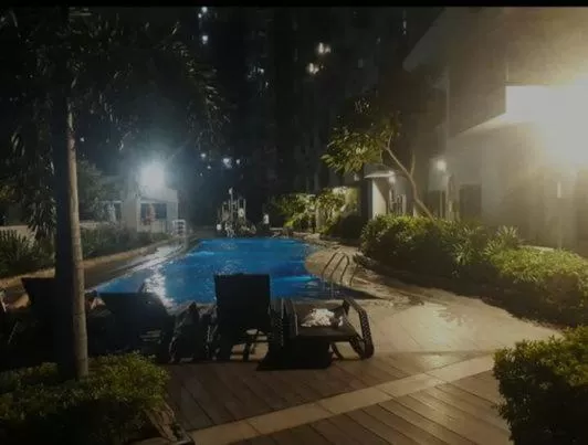Pool View in Cubao ManhattanHeights Unit 23D Tower C, 1 BR