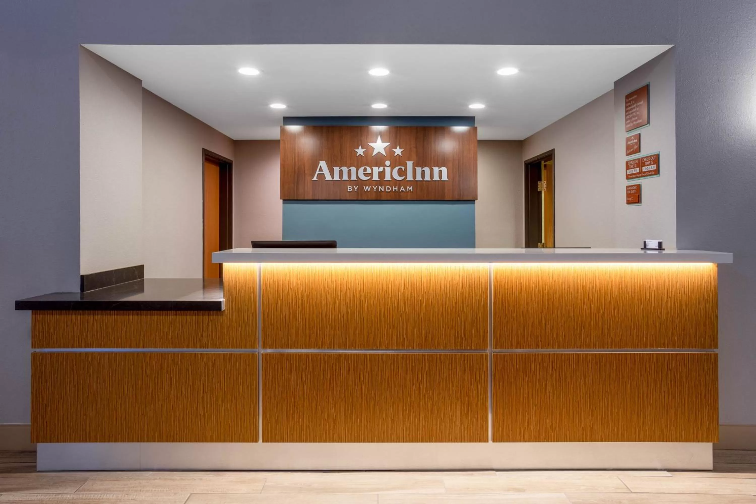 Lobby or reception in AmericInn by Wyndham Fulton Clinton