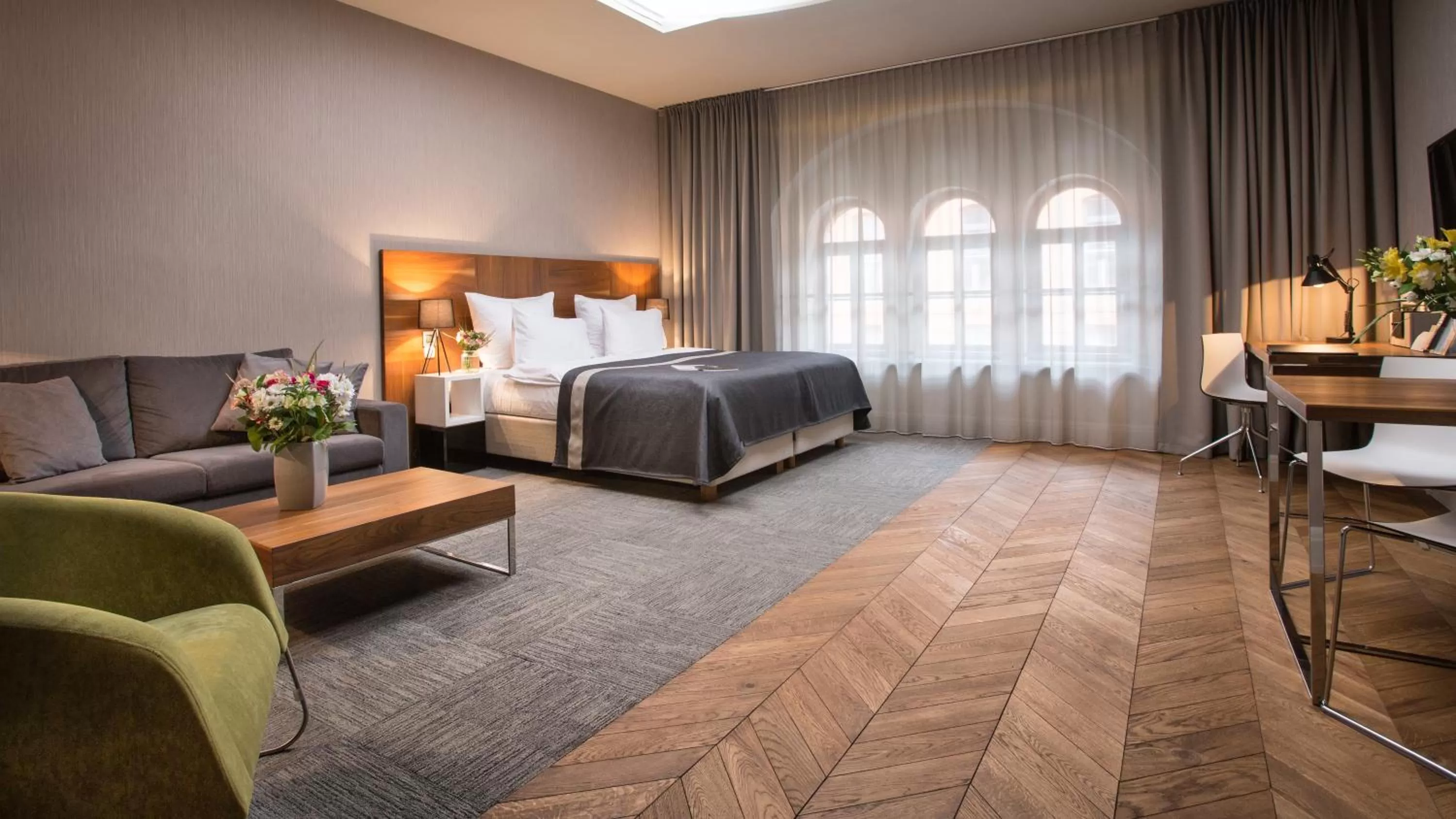 Deluxe Single Room in City Park Hotel & Residence