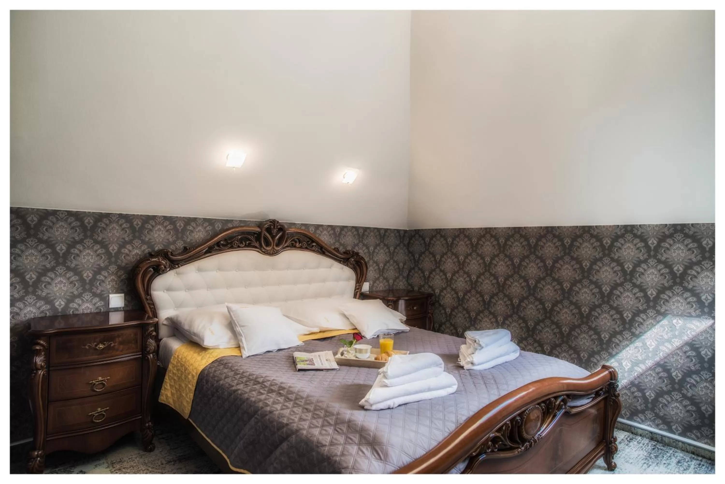 TV and multimedia, Bed in Rezydencja Elżbiecin