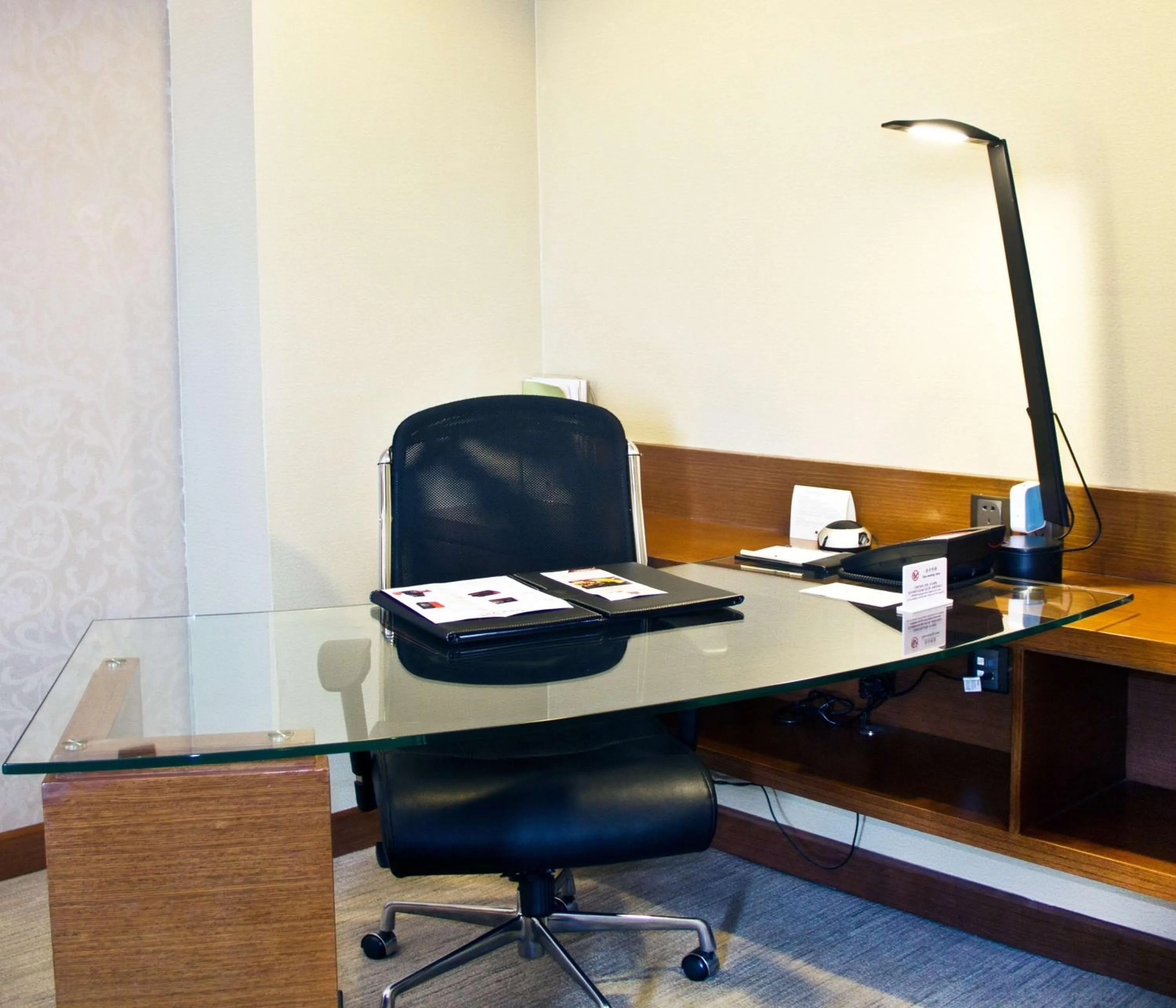 Bedroom in DoubleTree by Hilton Shenyang