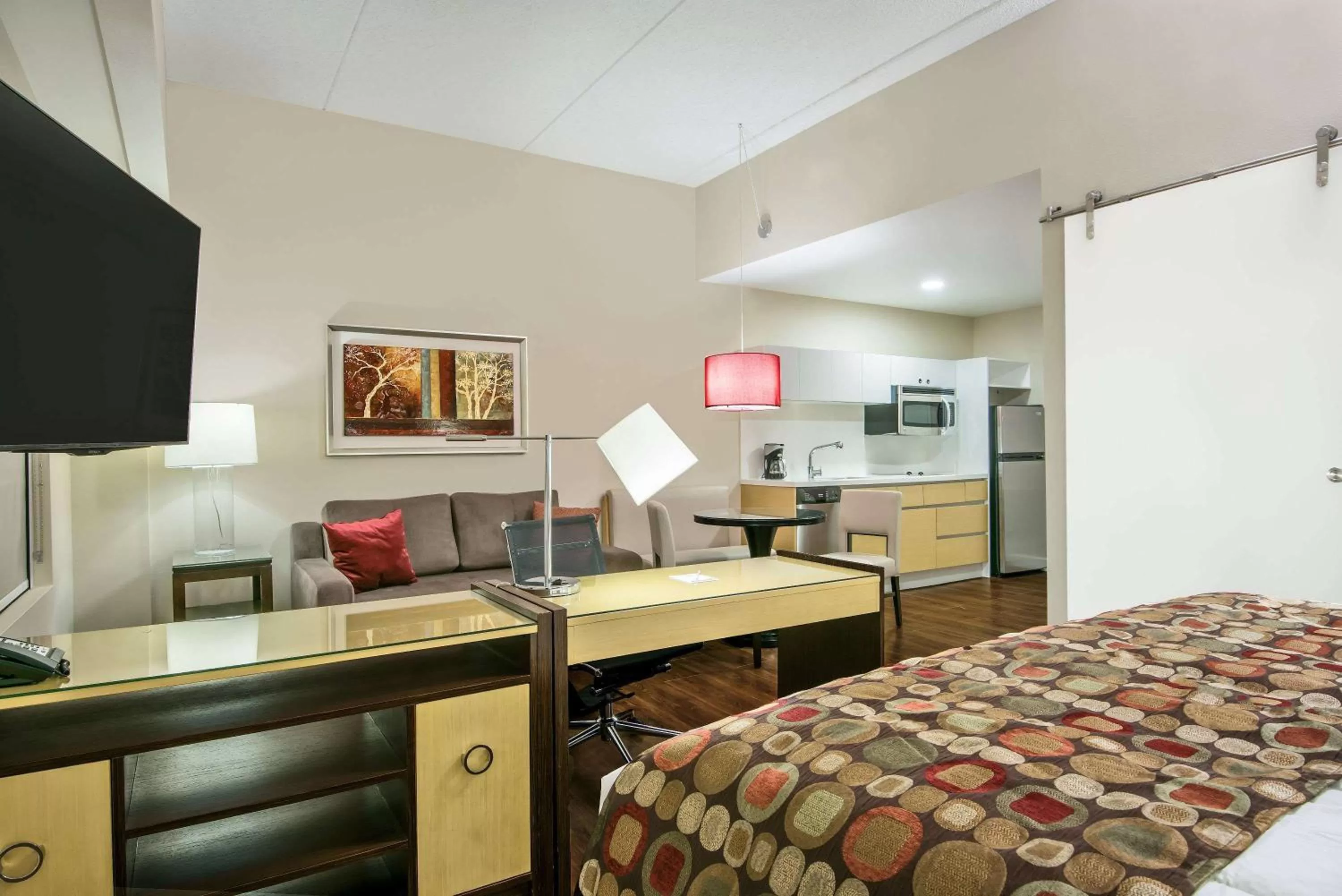 Photo of the whole room, Bed in Hawthorn Extended Stay by Wyndham McAllen