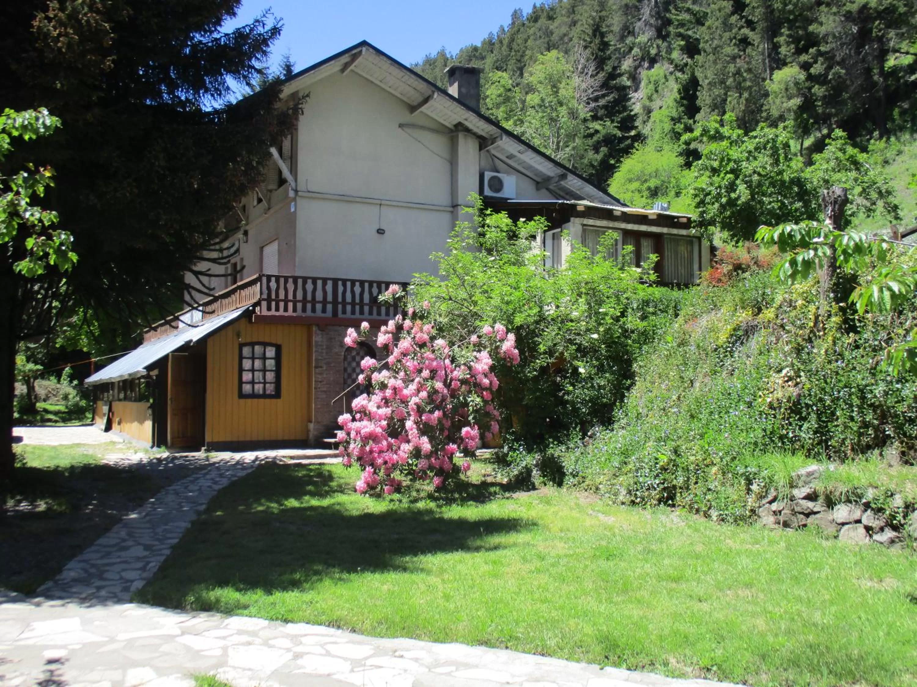 Garden in Sacromonte Apart