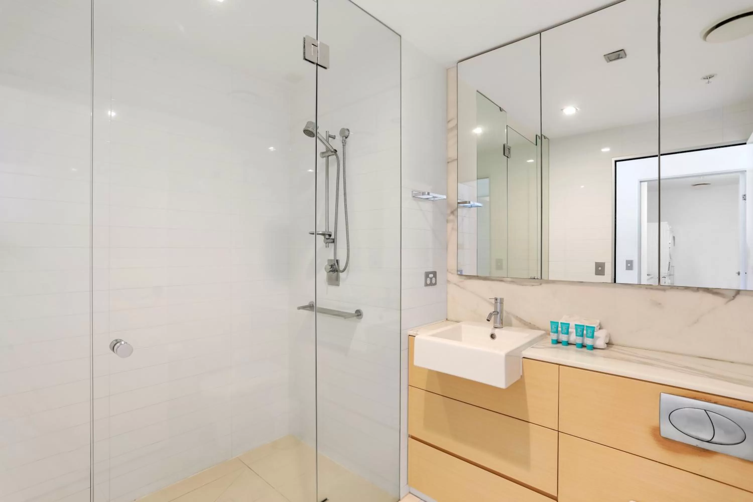 Bathroom in Ambience on Burleigh Beach