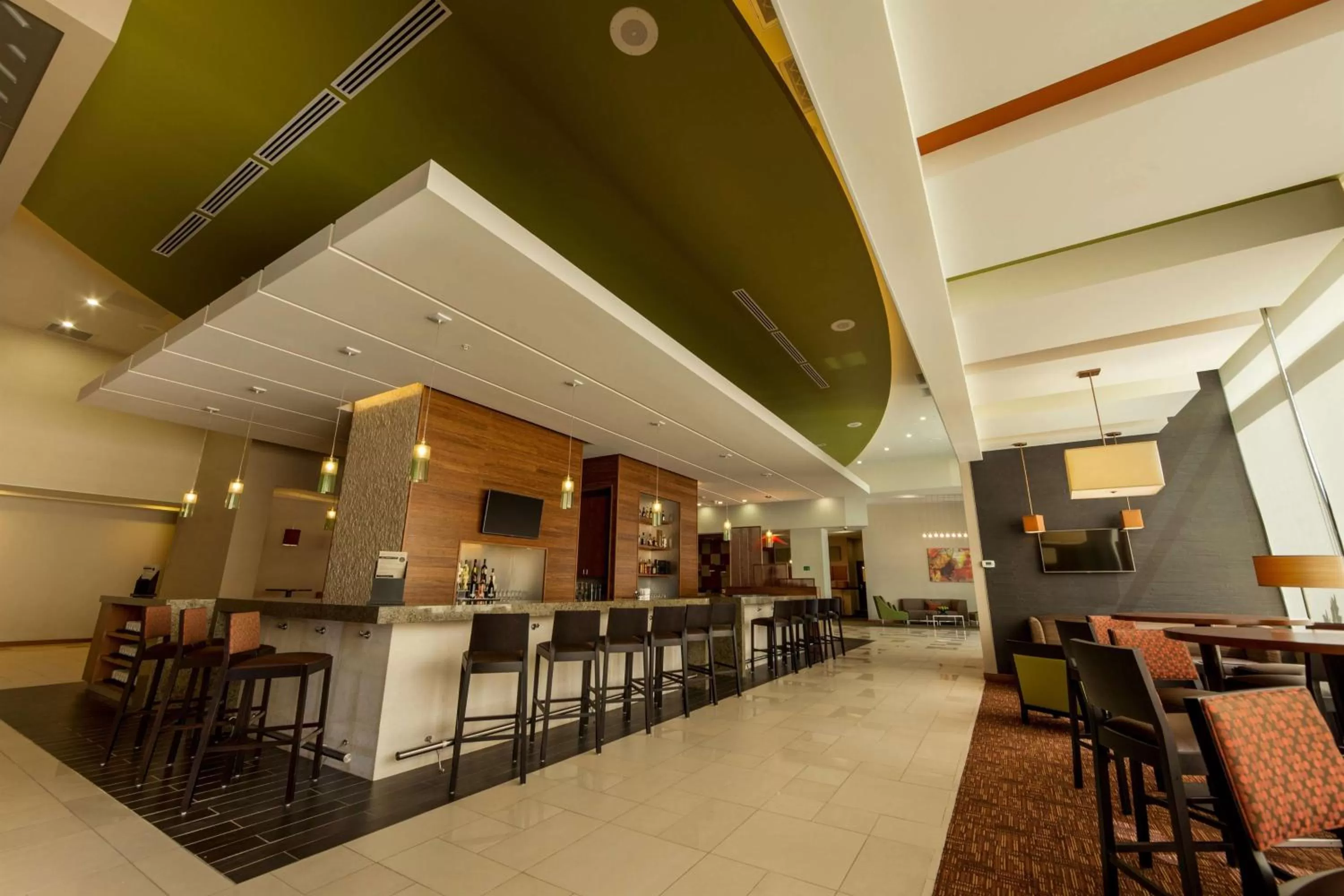 Lounge or bar in Hyatt Place Tijuana