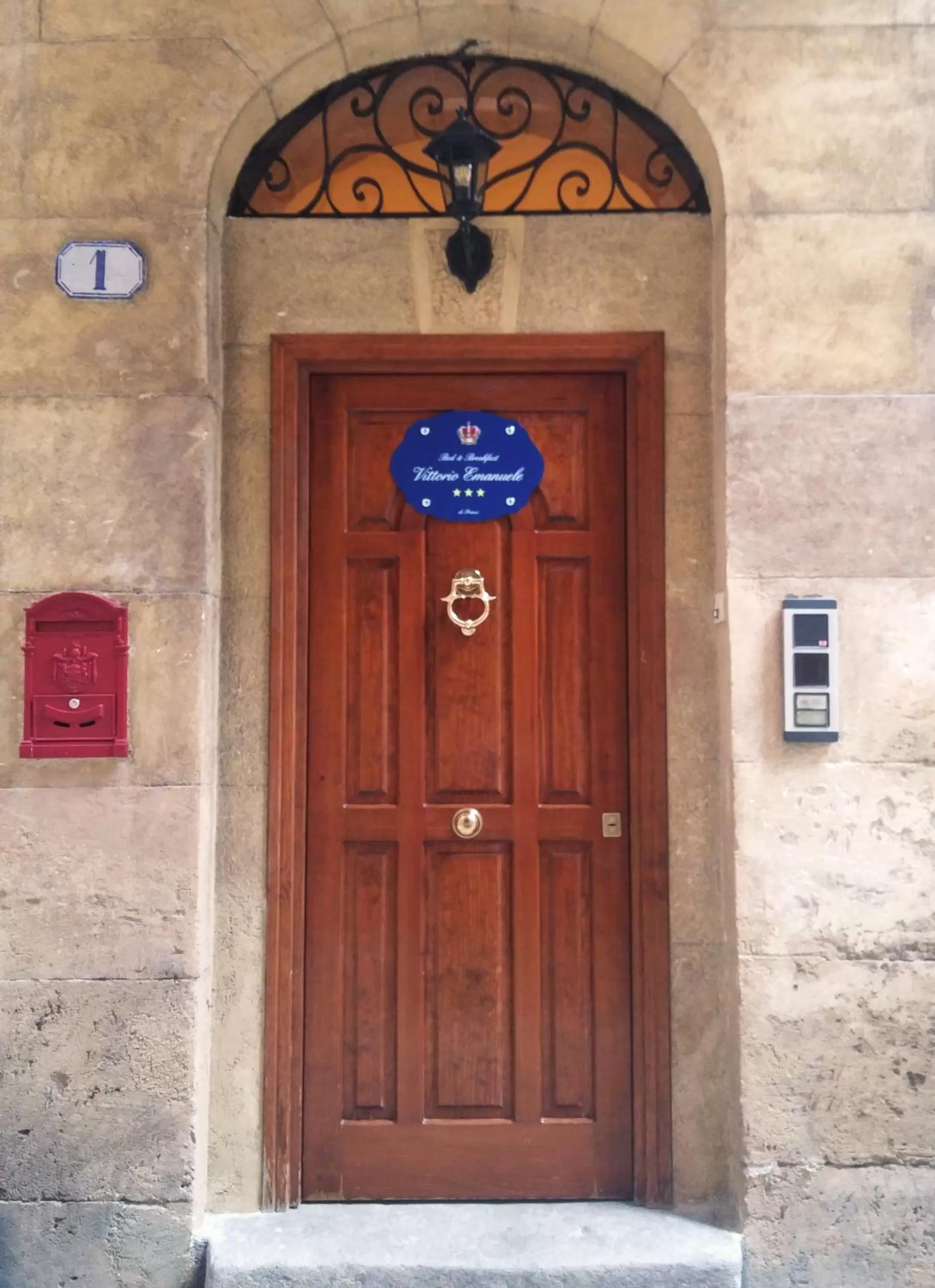 Property building in Vittorio Emanuele Rooms di Prinzi