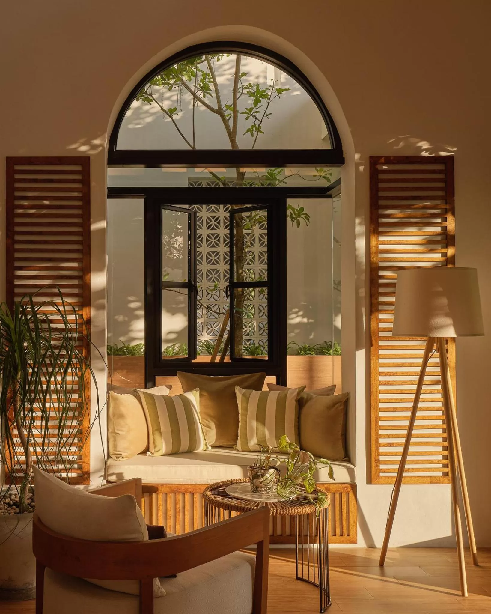 Day in The Motifs Eco Hotel - SHA Extra Plus