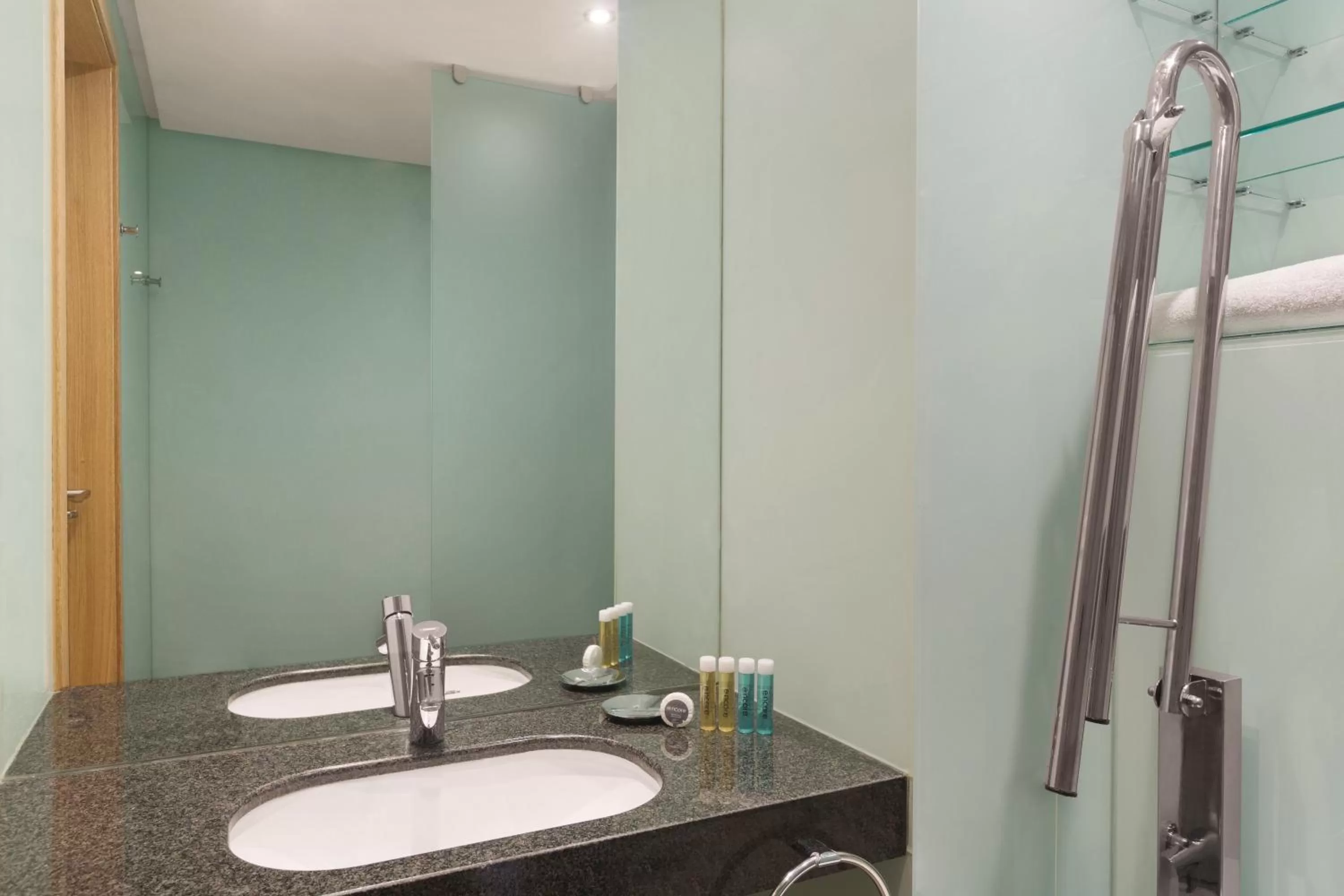 Hot Tub in Ramada Encore By Wyndham Tangier