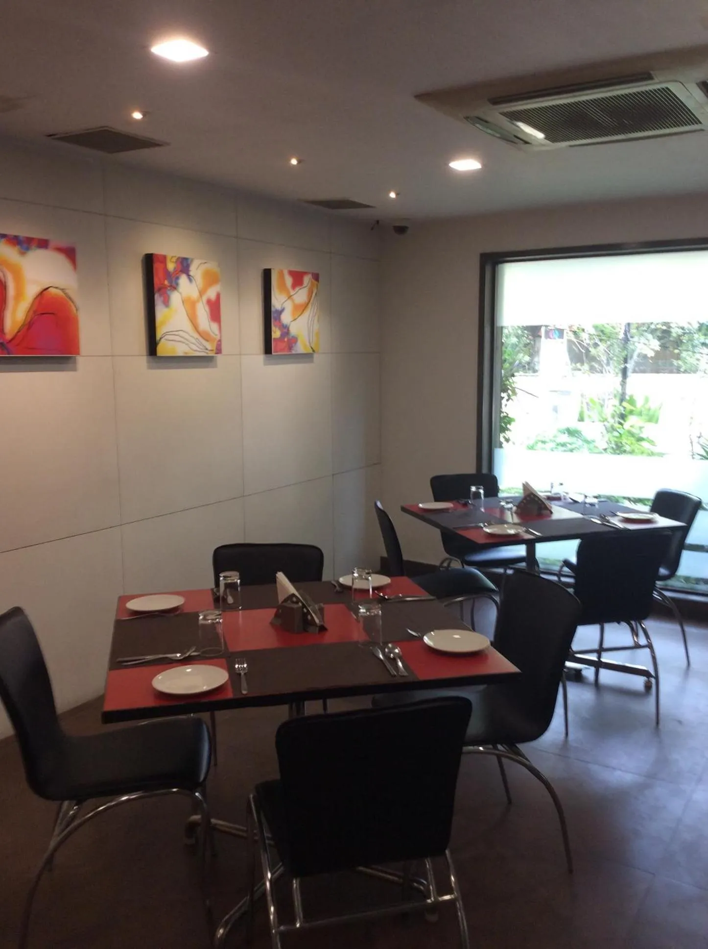 Restaurant/places to eat in The Lotus Apartment Hotel, Venkatraman Street