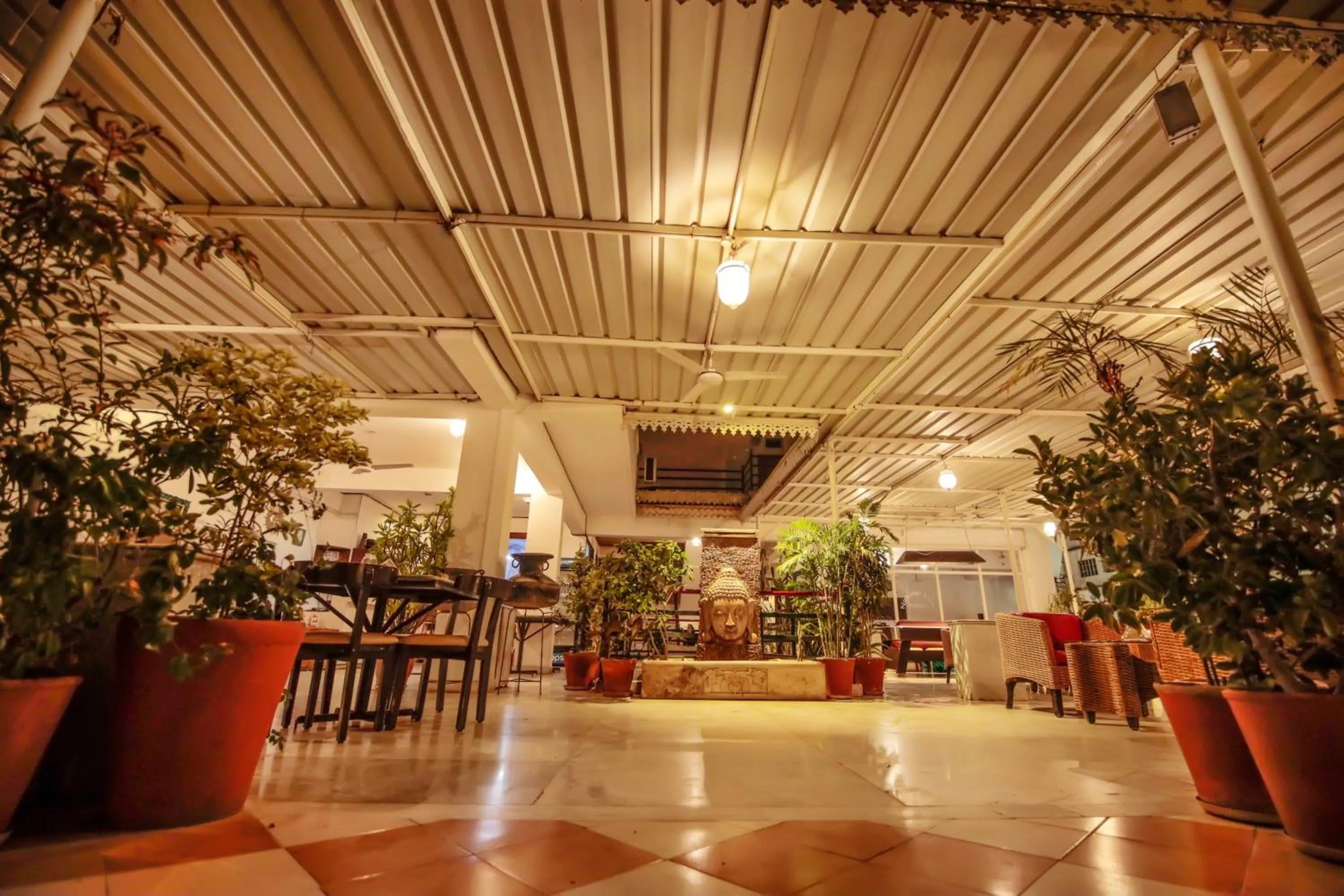Seating area in Hotel Devraj Niwas on Lake Pichola
