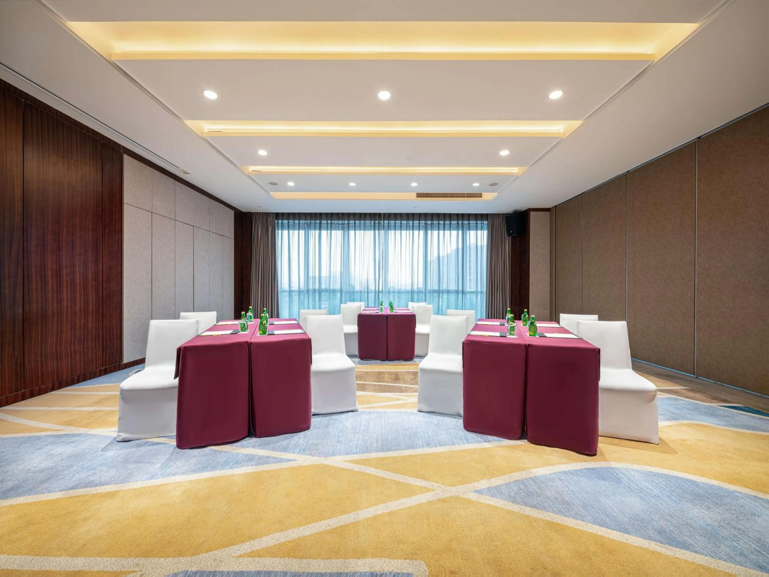 Meeting/conference room in Hilton Garden Inn Chengdu Huayang