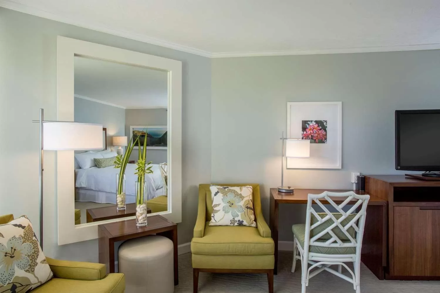 Living room in OUTRIGGER Kaua'i Beach Resort & Spa