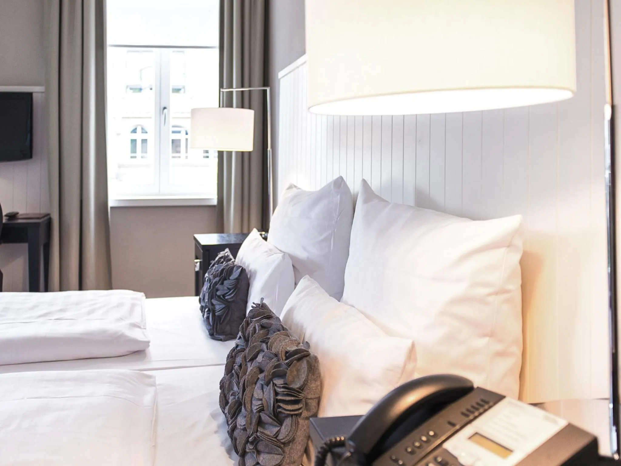 Photo of the whole room, Bed in Hotel Victoria