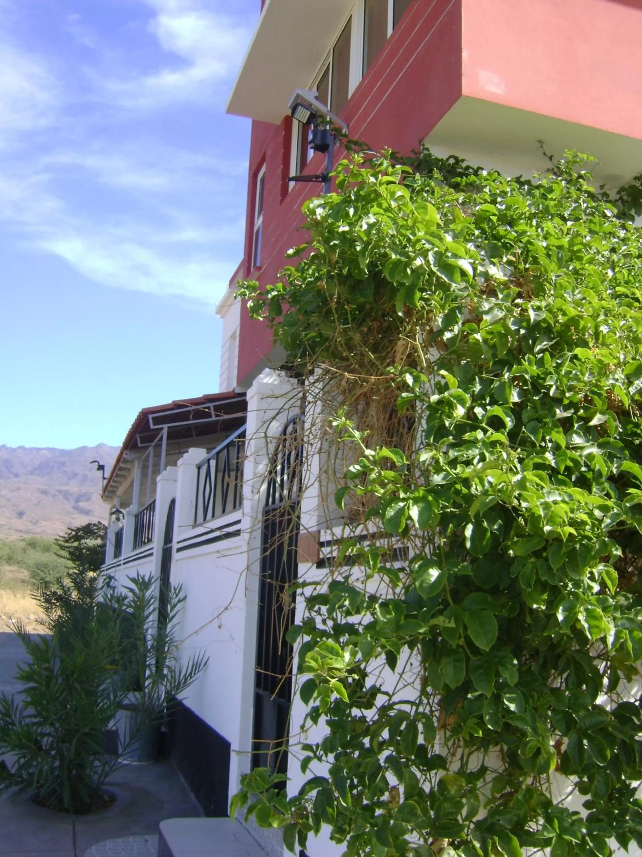 Property building in Yria Residencial