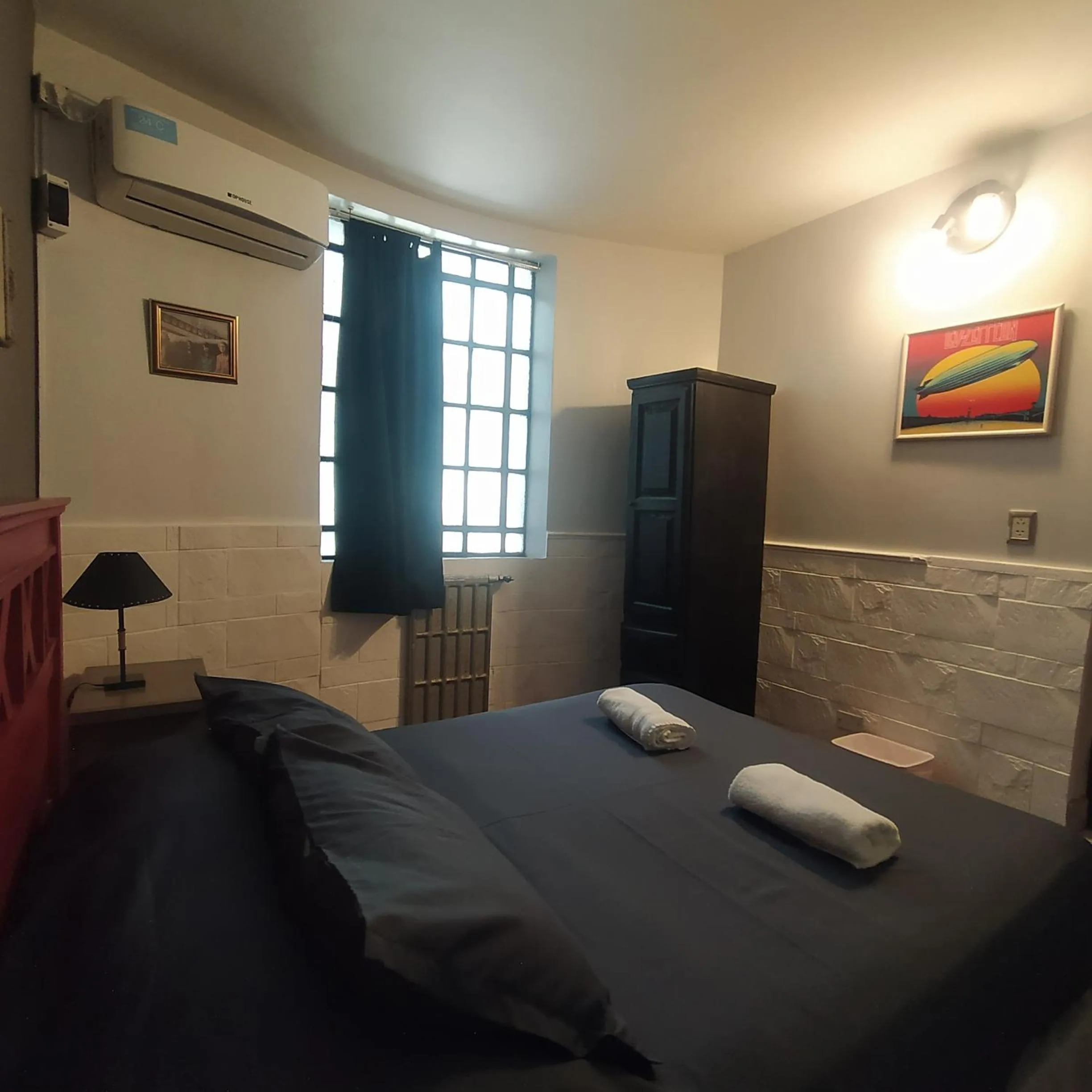 Bed in Play Hostel Arcos