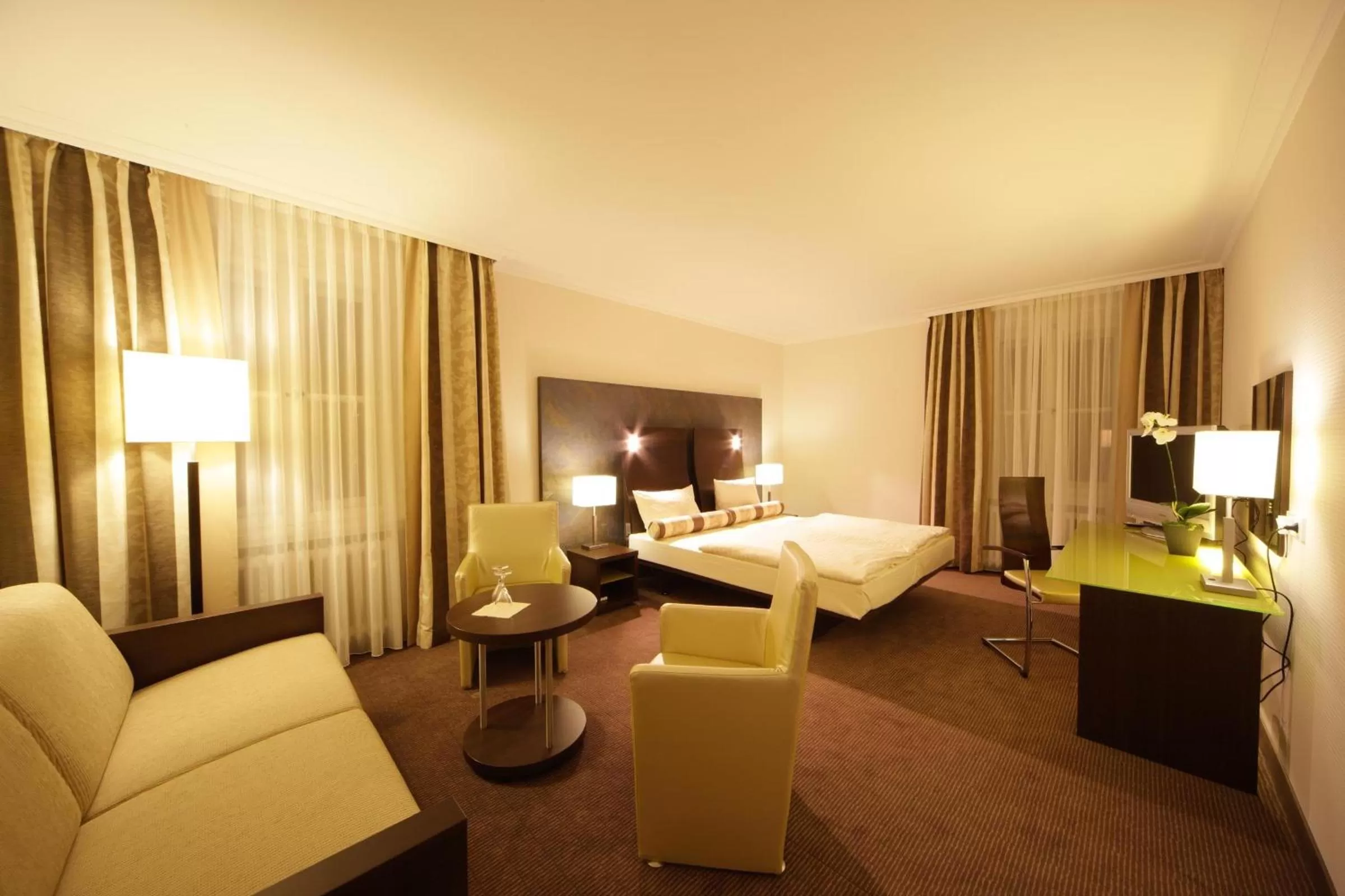 TV and multimedia, Bed in Hotel am See