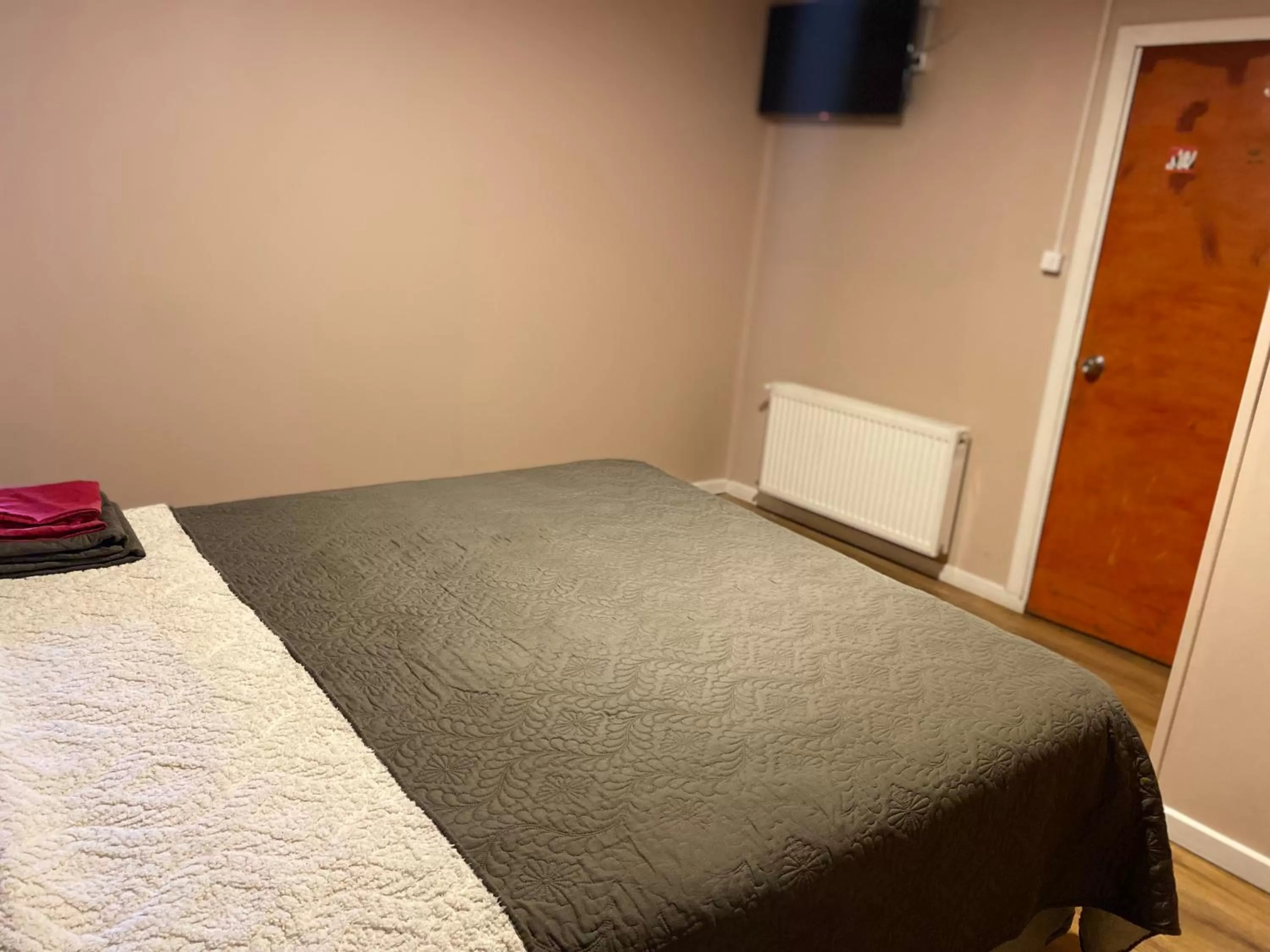 Bed in World's End Hostal