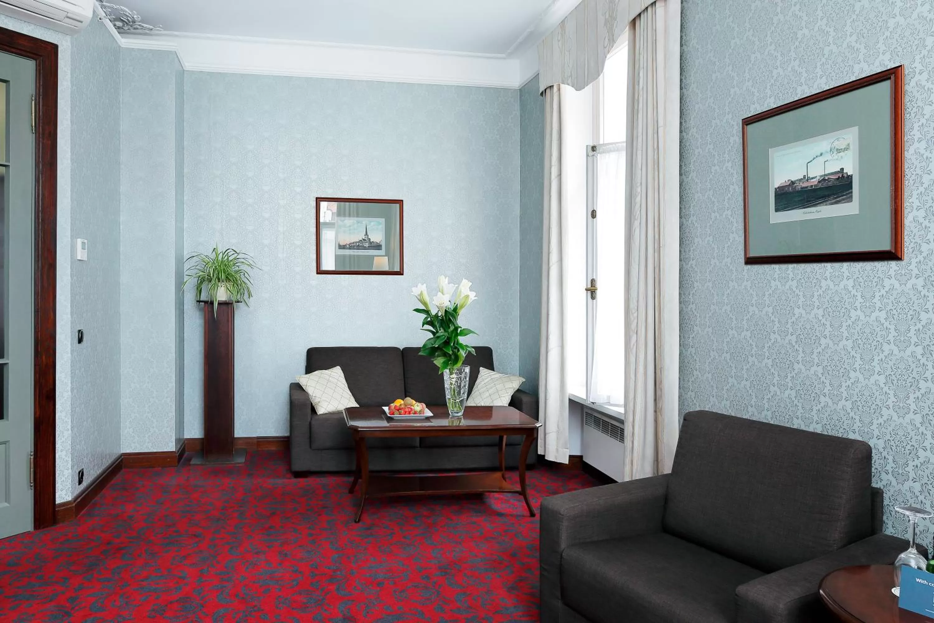 Seating area in Hestia Hotel Barons Old Town