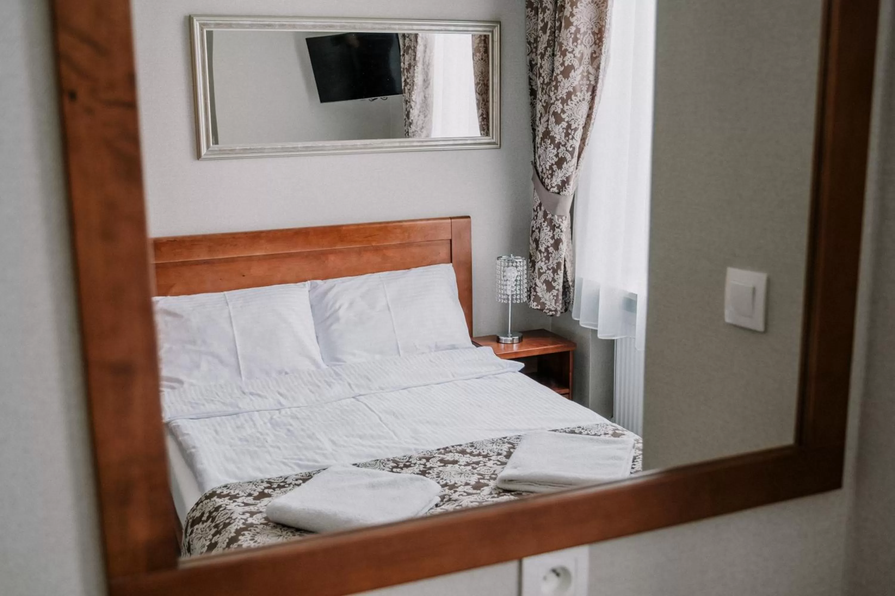 Bed in DReAM Garden Palace