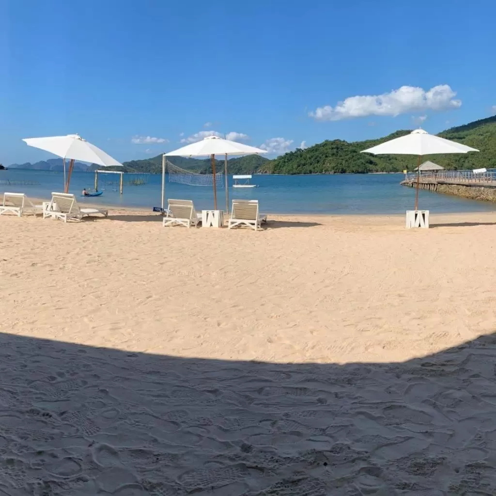Beach in Pangulatan Beach Resort
