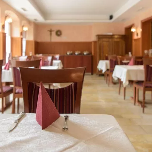 Restaurant/places to eat in Gasthaus Paulus