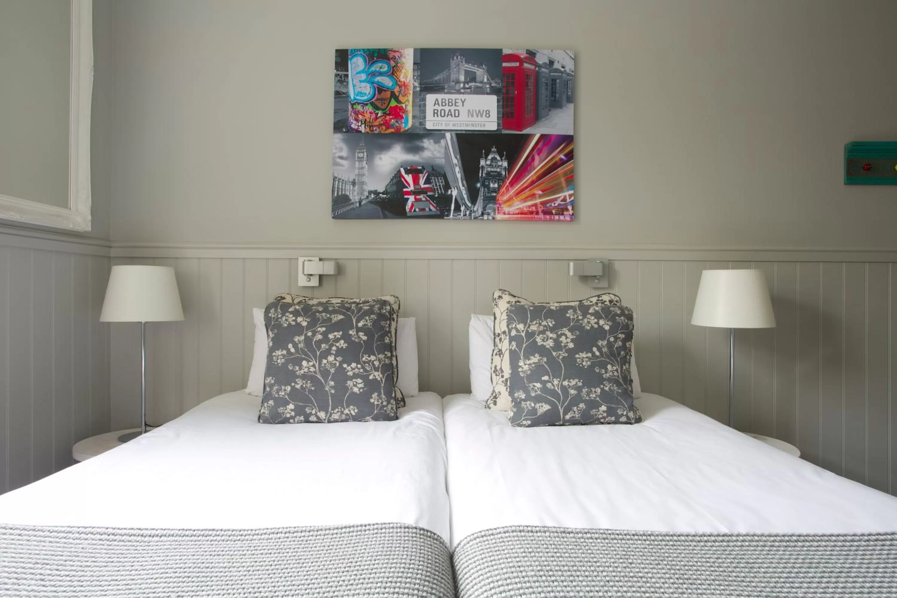 Bed in Georgian House Hotel