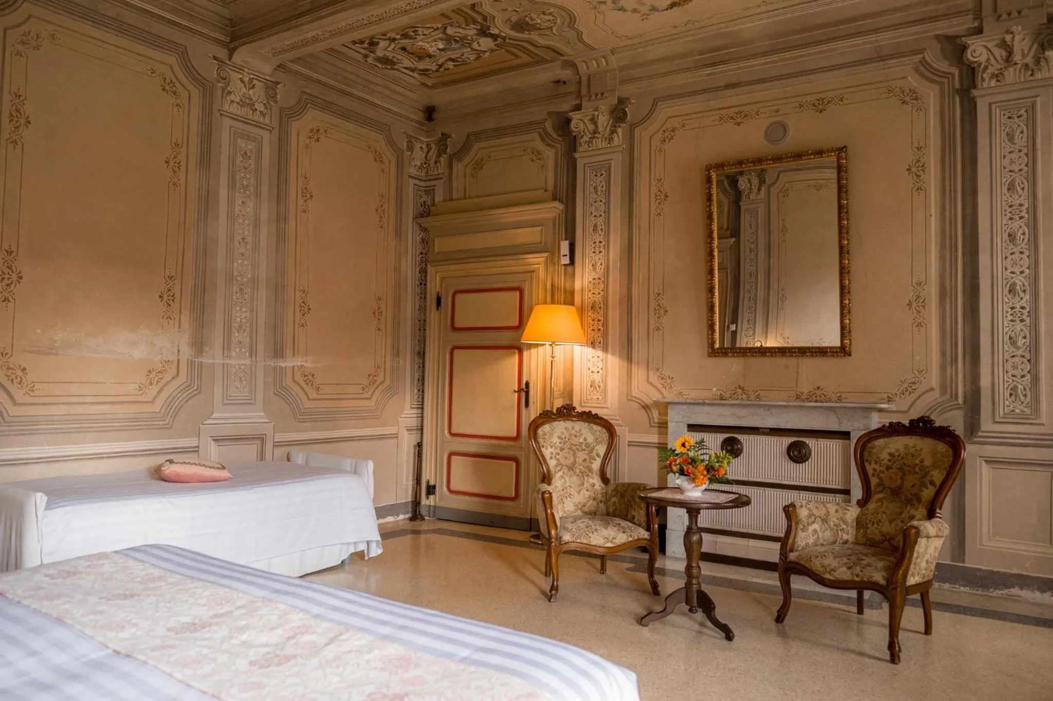 Bed in Albergo Real Castello