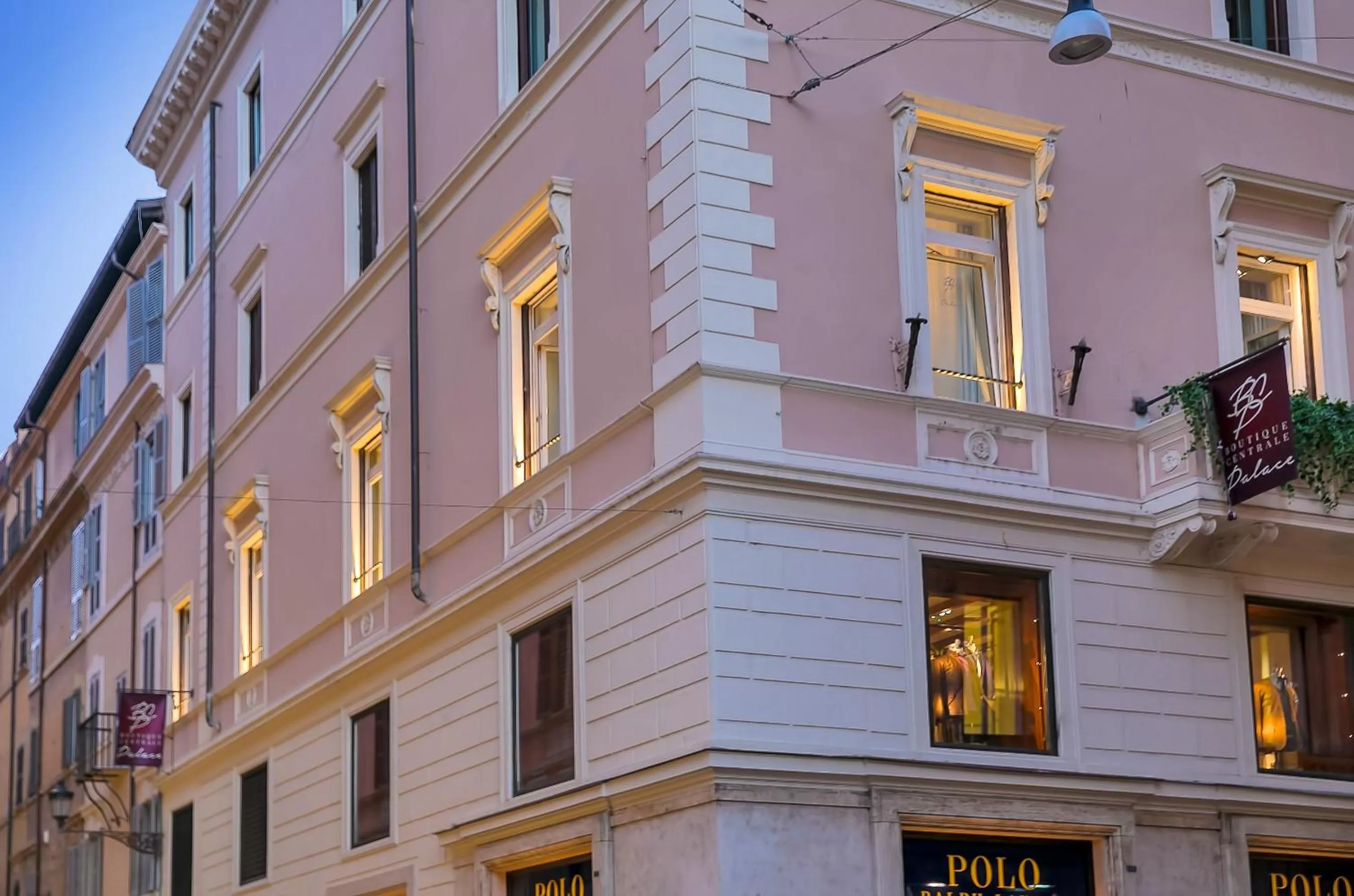 Property building in Boutique Centrale Palace Hotel