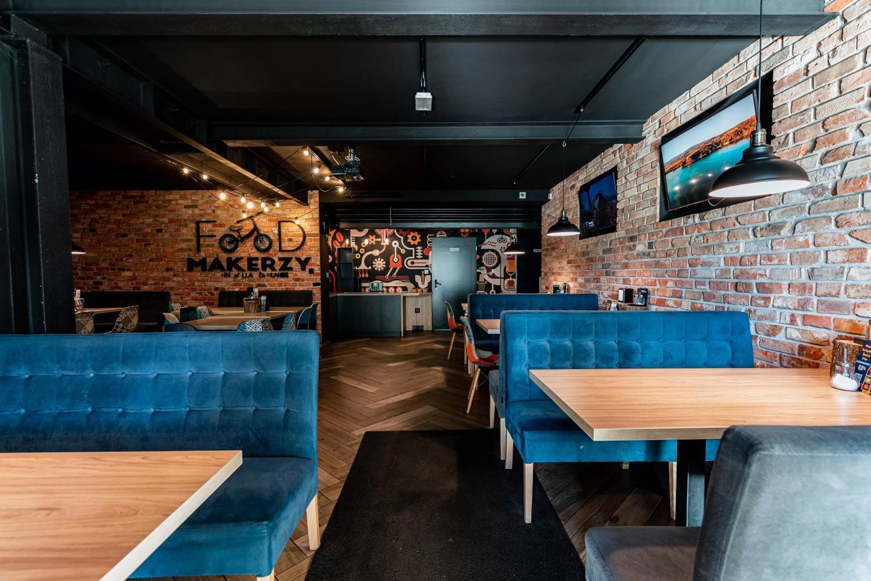 Restaurant/places to eat in Willa ŻeglarSki