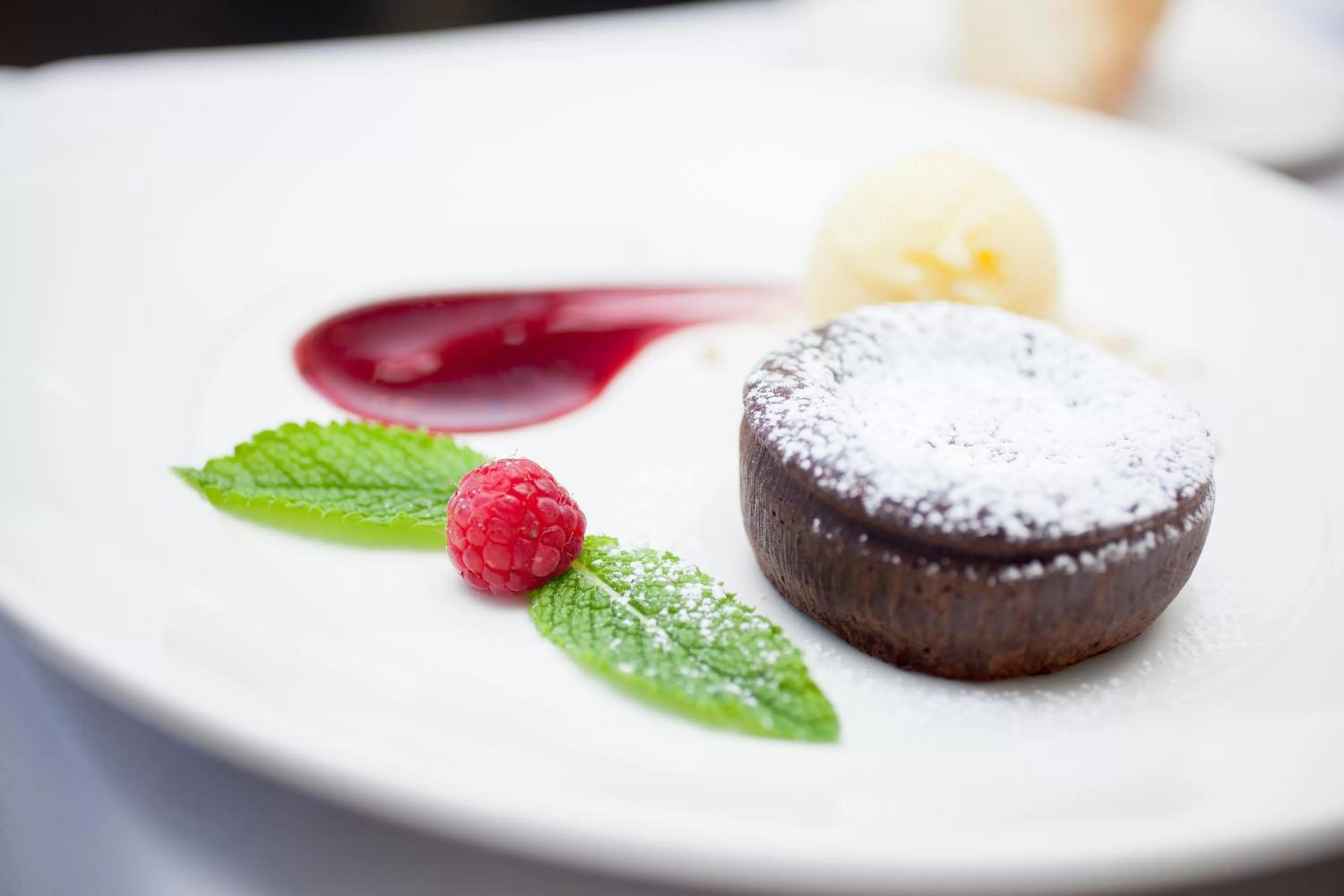 Food and drinks in Axor Barajas