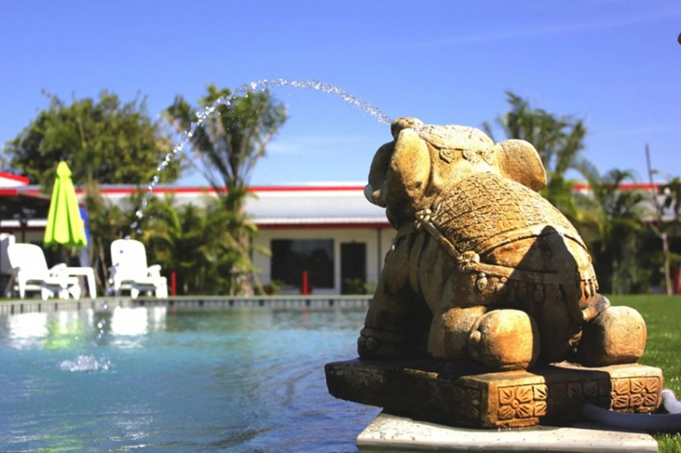 Swimming pool in Cape Go Resort