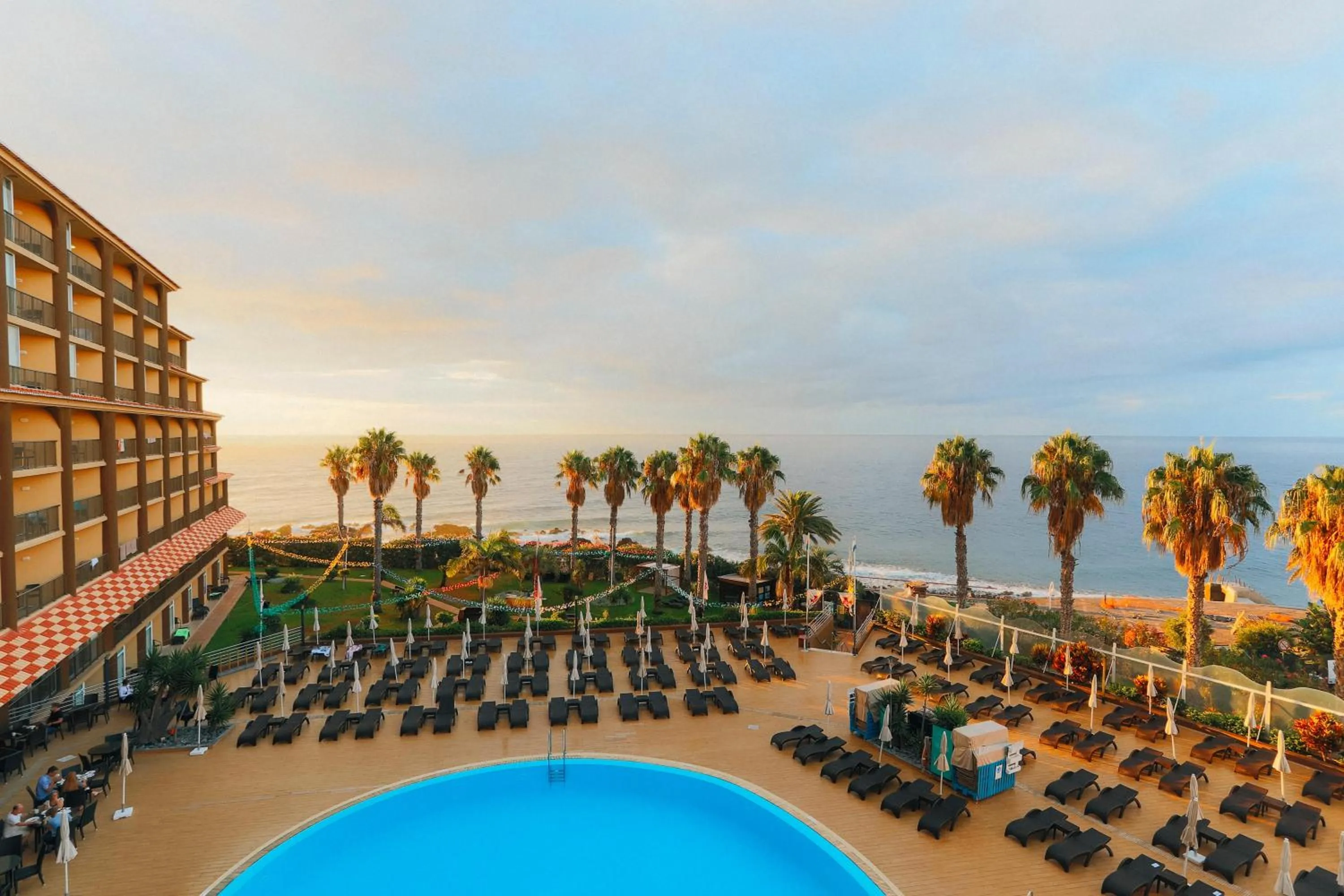 Swimming pool in The Views Oasis