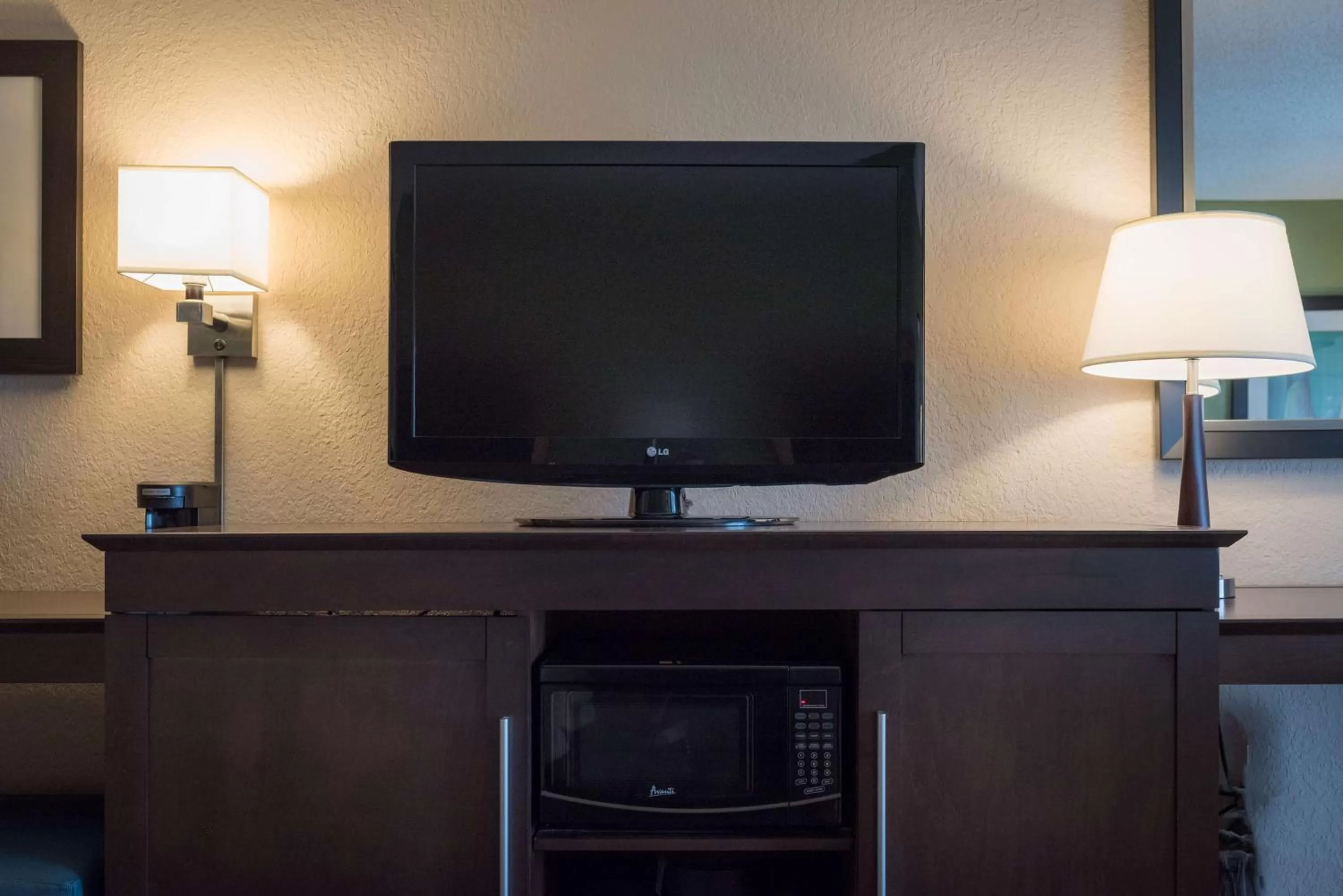 Bed in Hampton Inn Brooksville Dade City