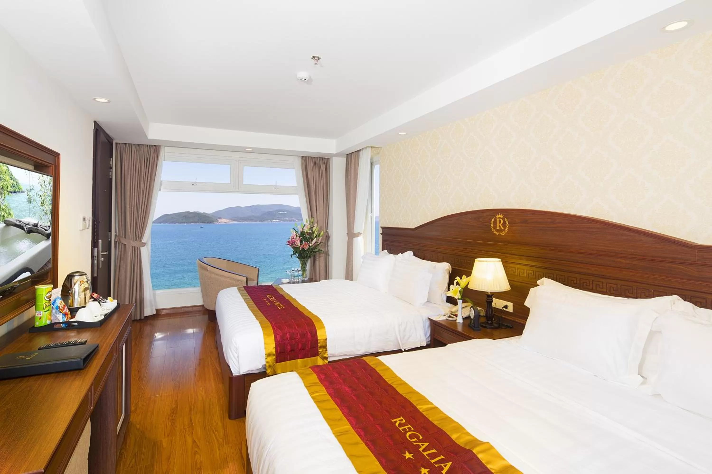 Bedroom, Bed in Regalia Nha Trang