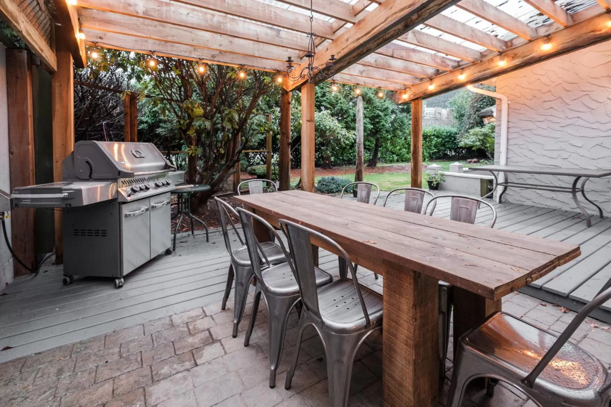 Patio in Bramblebank Cottages